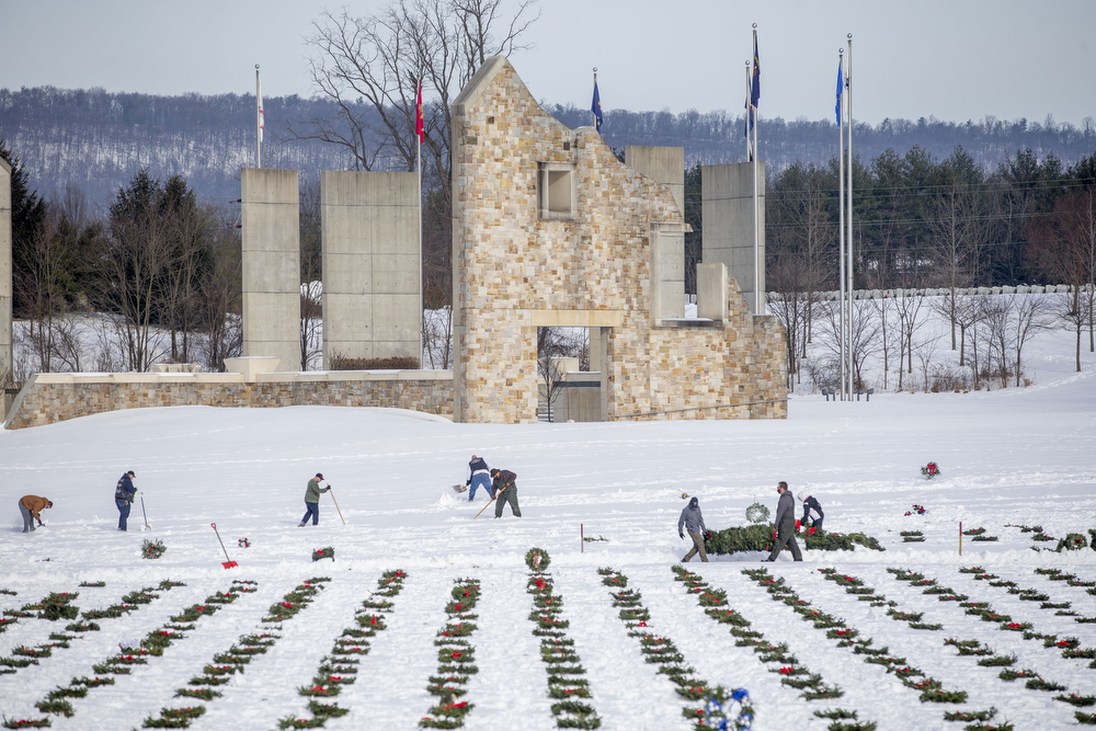 Wreaths Across America honor veterans - pennlive.com