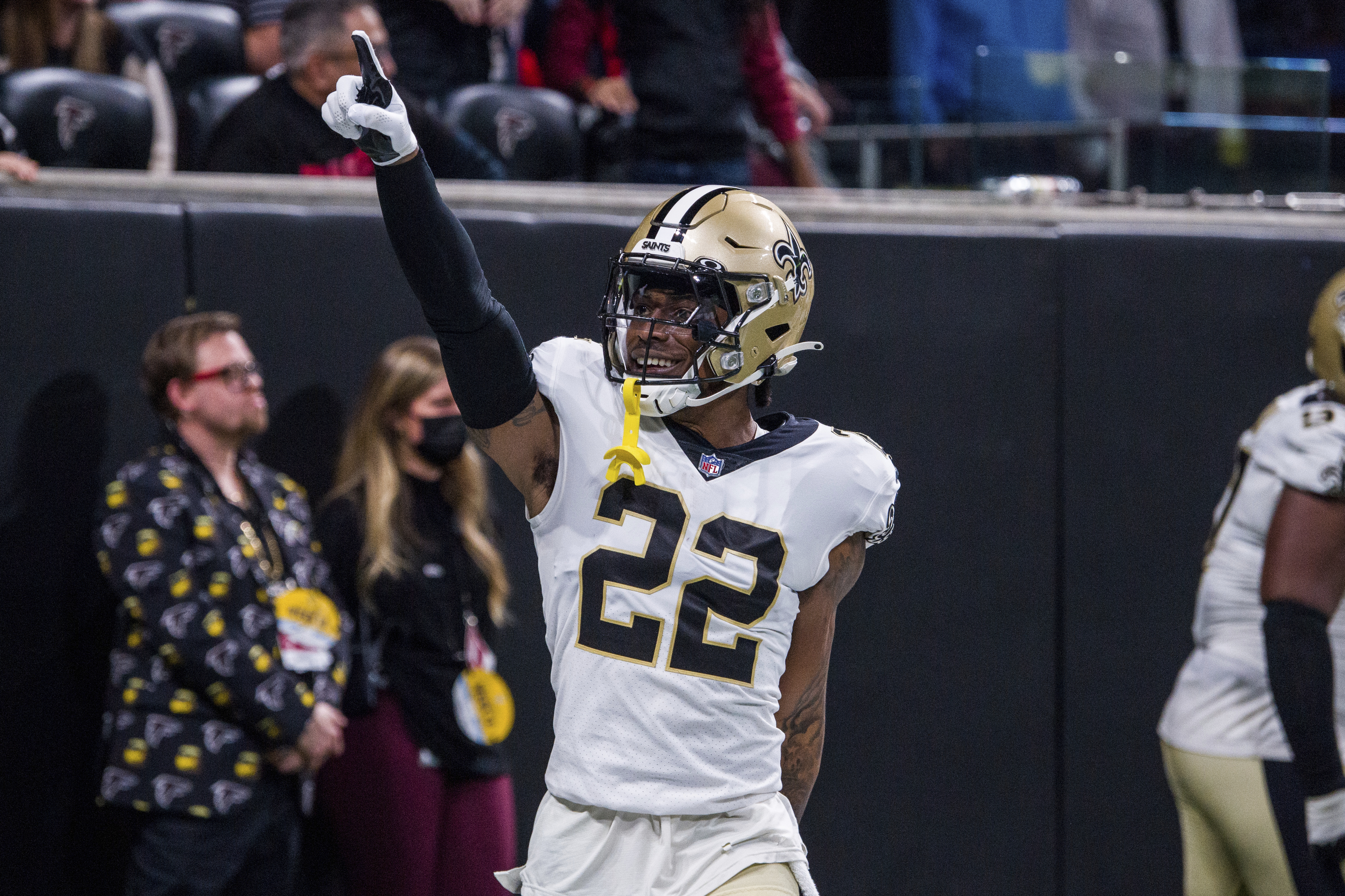 Eagles trade for Saints safety Chauncey Gardner-Johnson on cut