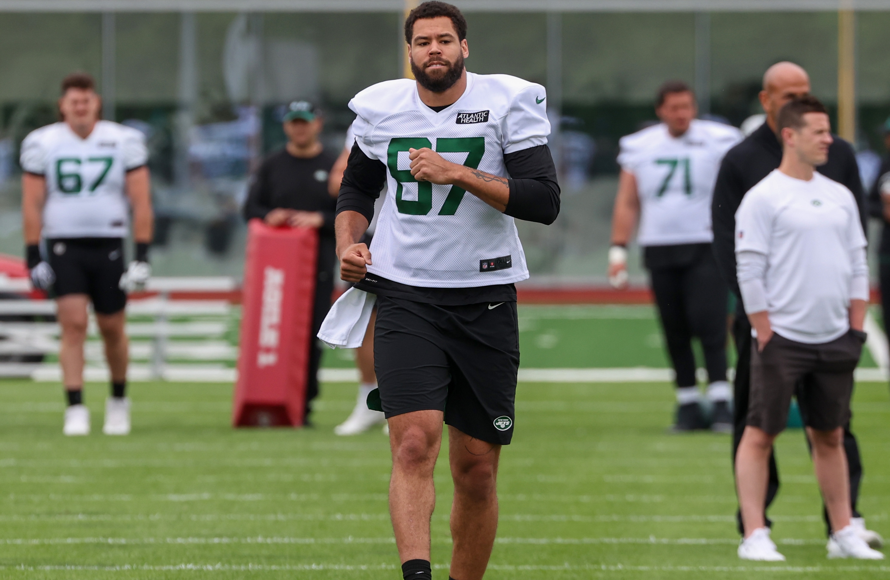 CJ Uzomah wears ultimate Zach Wilson T-shirt at Jets camp