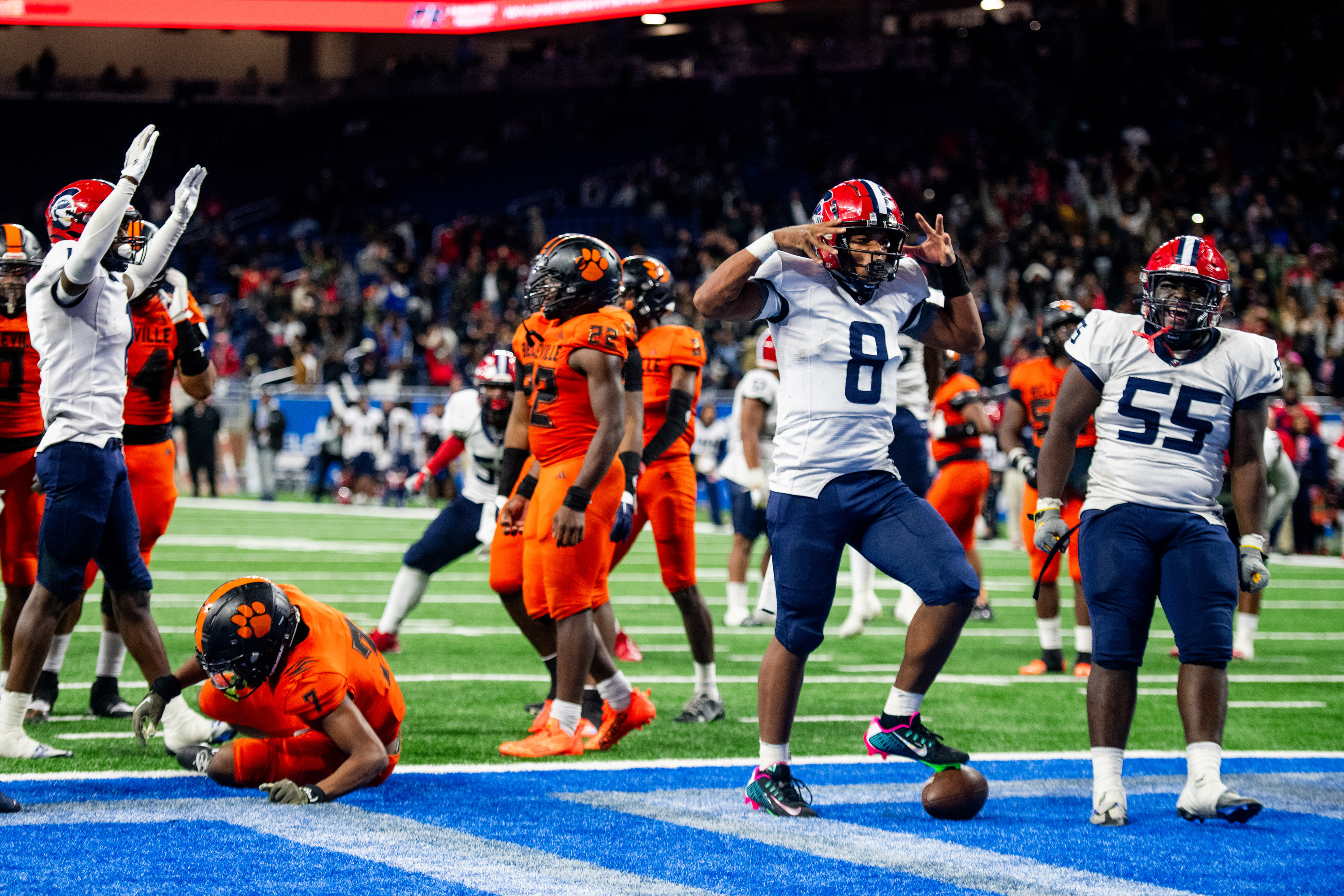 Southfield A&T makes history, knocks off No. 1 Belleville for 1stever