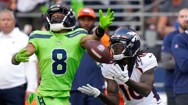 Seattle Seahawks cornerback Michael Jackson signs autographs for fans  during the NFL football team's training camp, Thursday, July 27, 2023, in  Renton, Wash. (AP Photo/Lindsey Wasson Stock Photo - Alamy