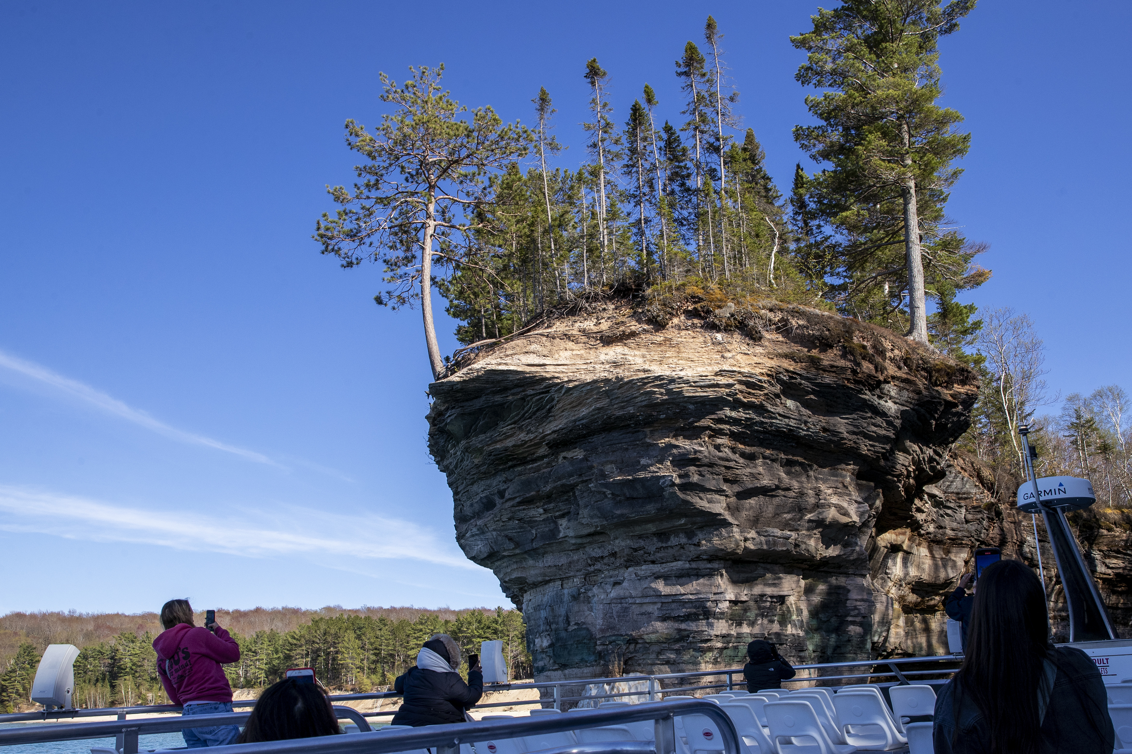 No longer a hidden gem, Pictured Rocks inundated with record