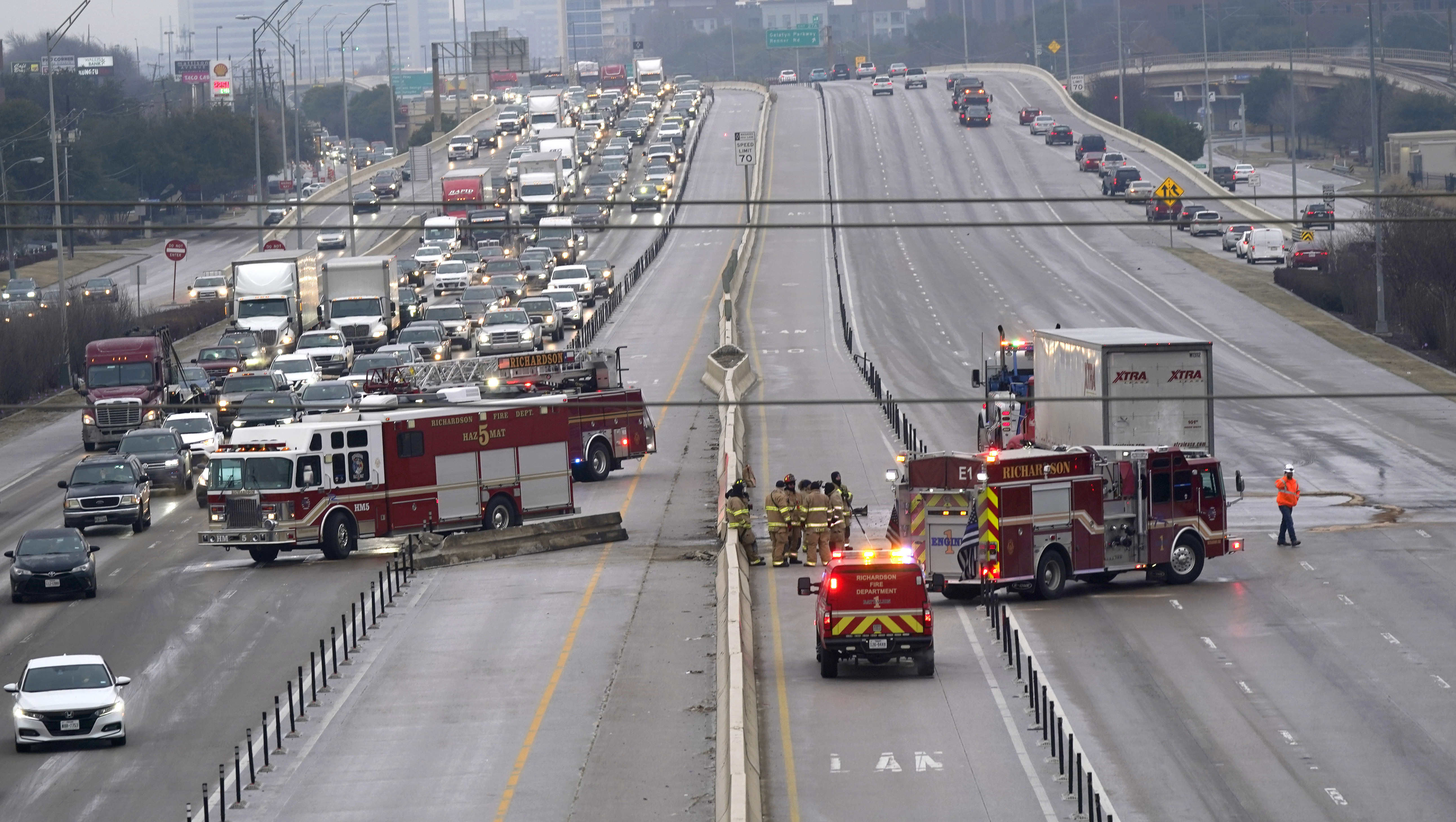 Авария в сша. Техас 2021 февраль авария. 130 Машин столкнулись в Техасе.