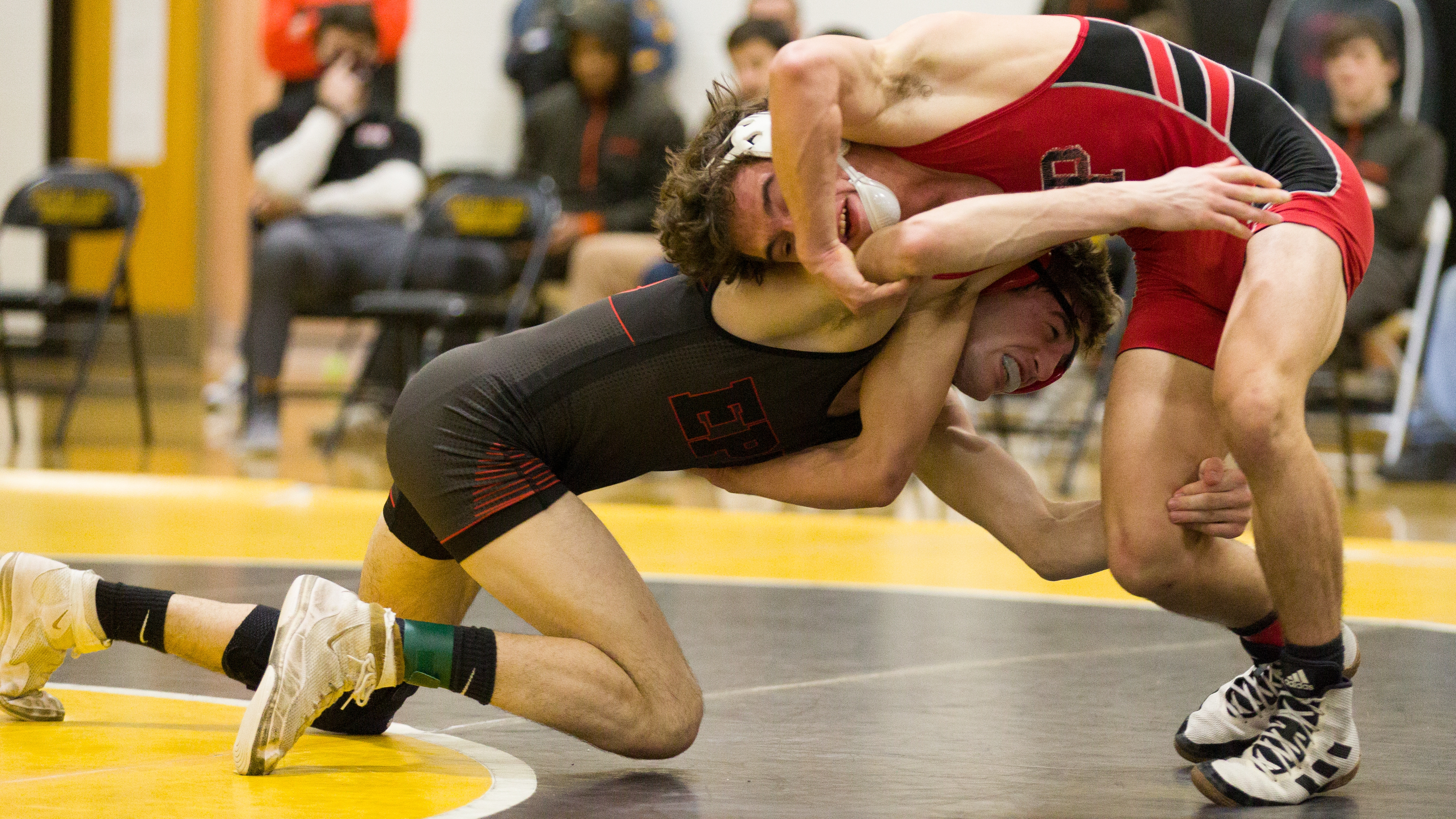 Upperweights help Nottingham wrestling pin Trenton – Trentonian