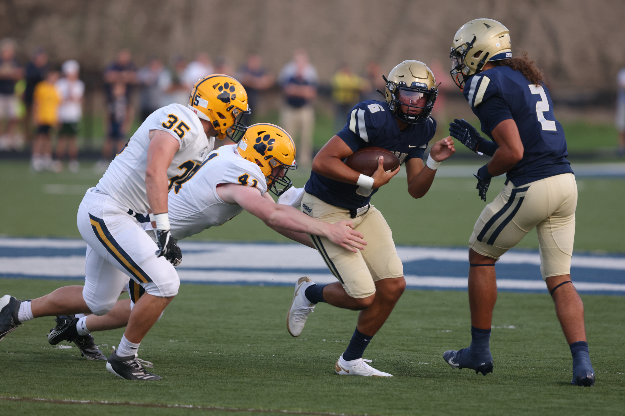 PREVIEW: Football ready to hit the road vs. Rhodes - Augustana College  Athletics