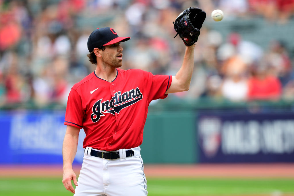 Guardians Shane Bieber to rehab at Canal Park Tuesday