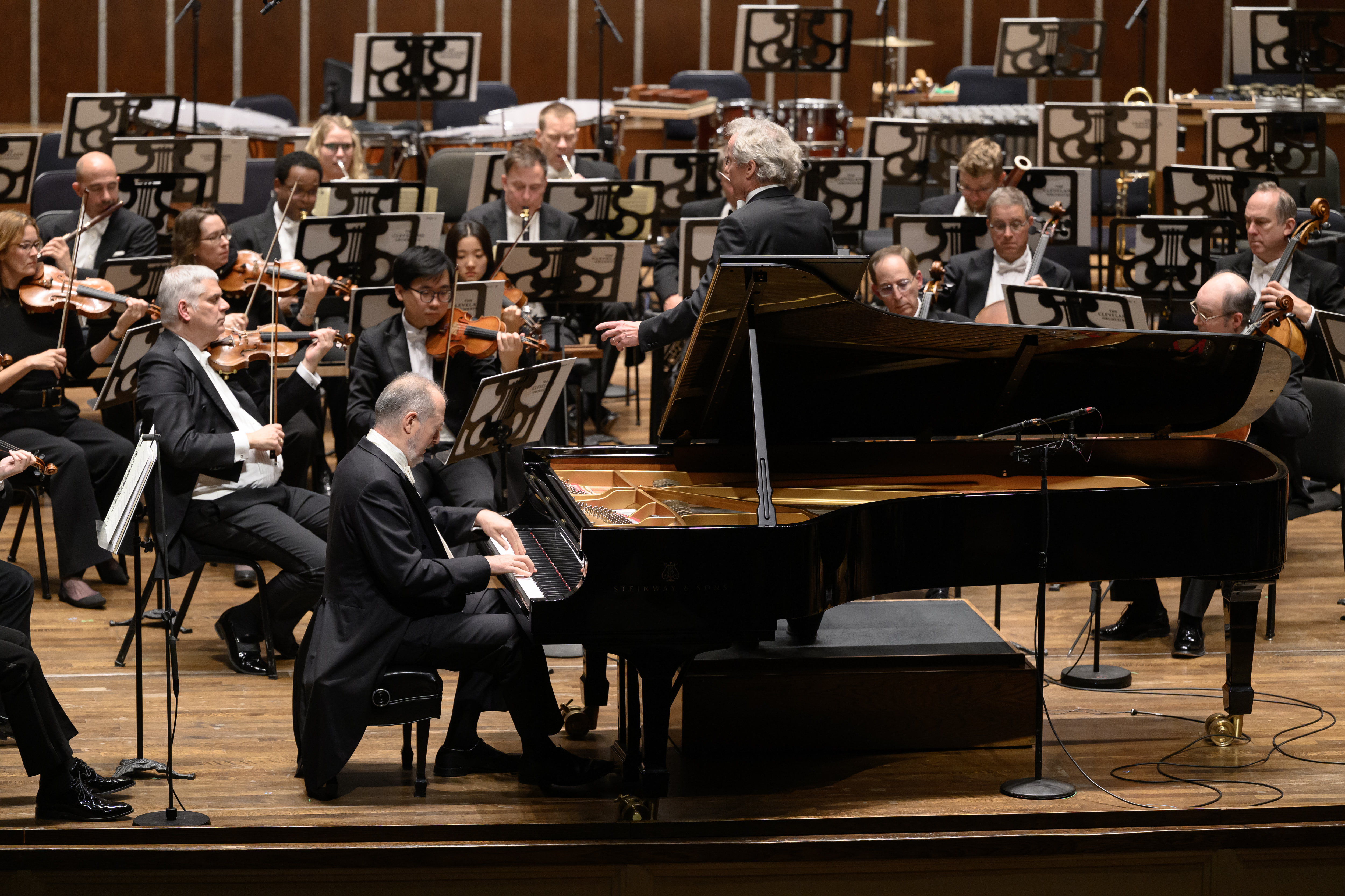 Review: Cleveland Orchestra with pianist Garrick Ohlsson at