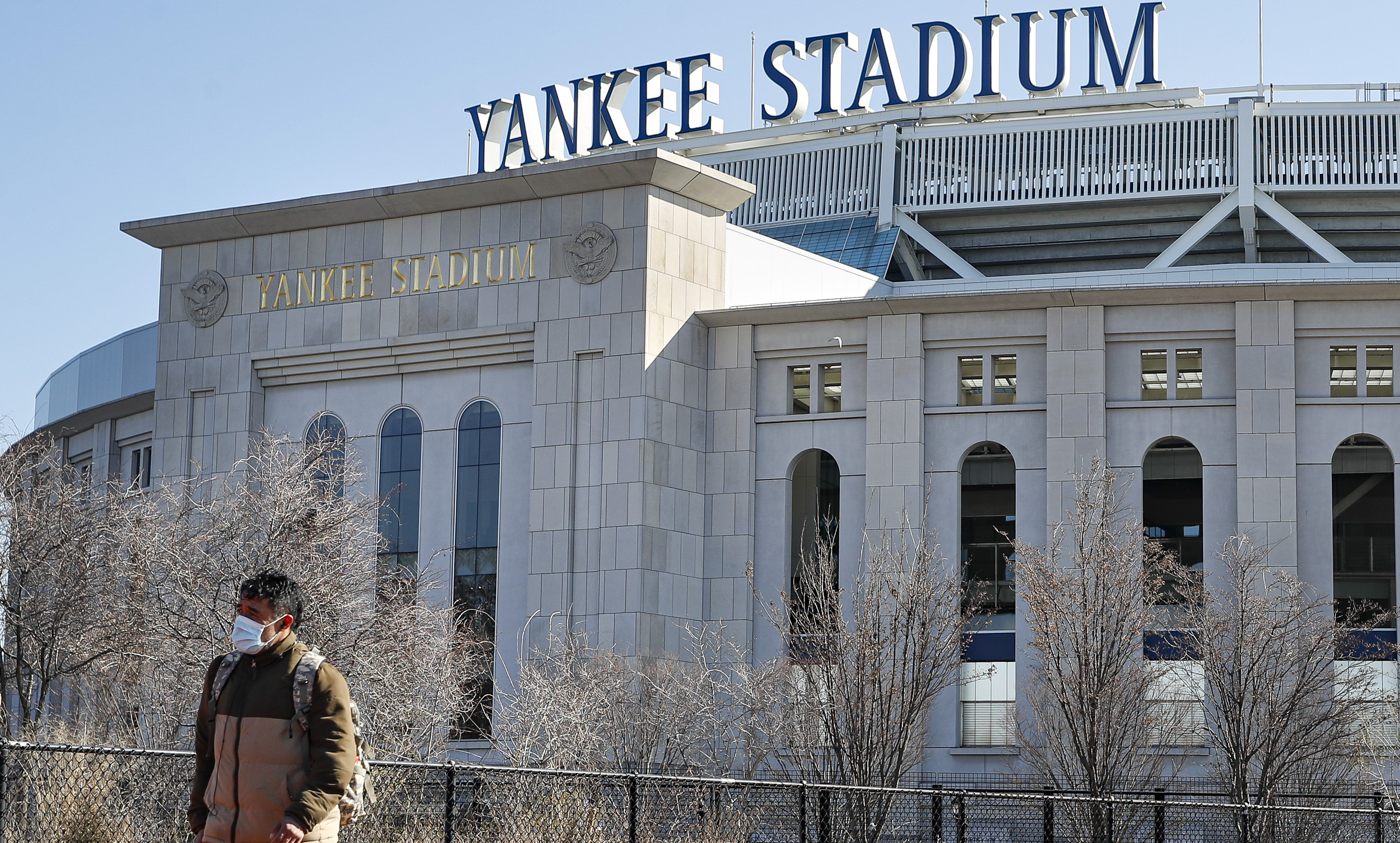 Yankees and Mets moving spring training camps to New York City, Cuomo says