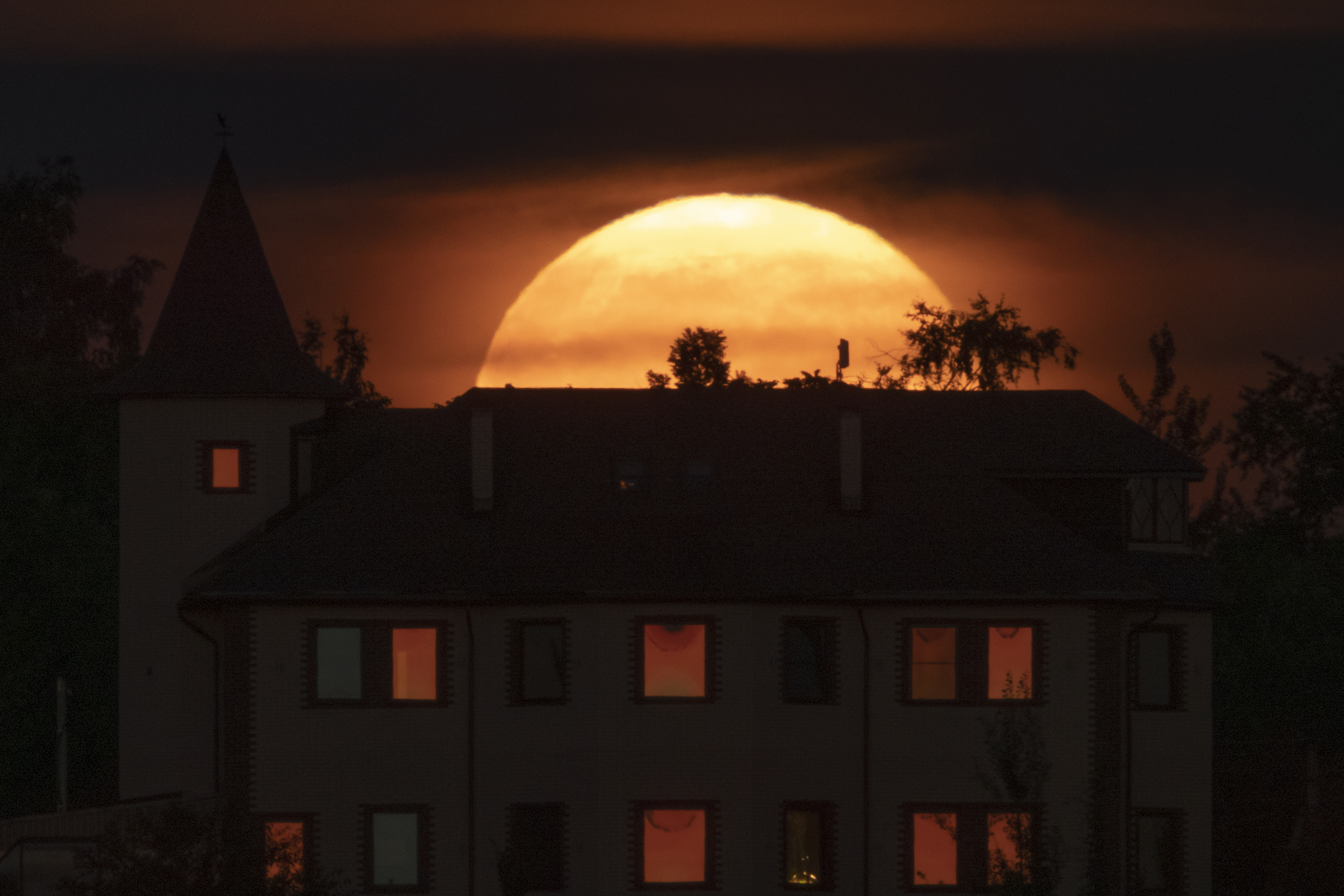 Supermoon 2022 photos: July full moon - syracuse.com