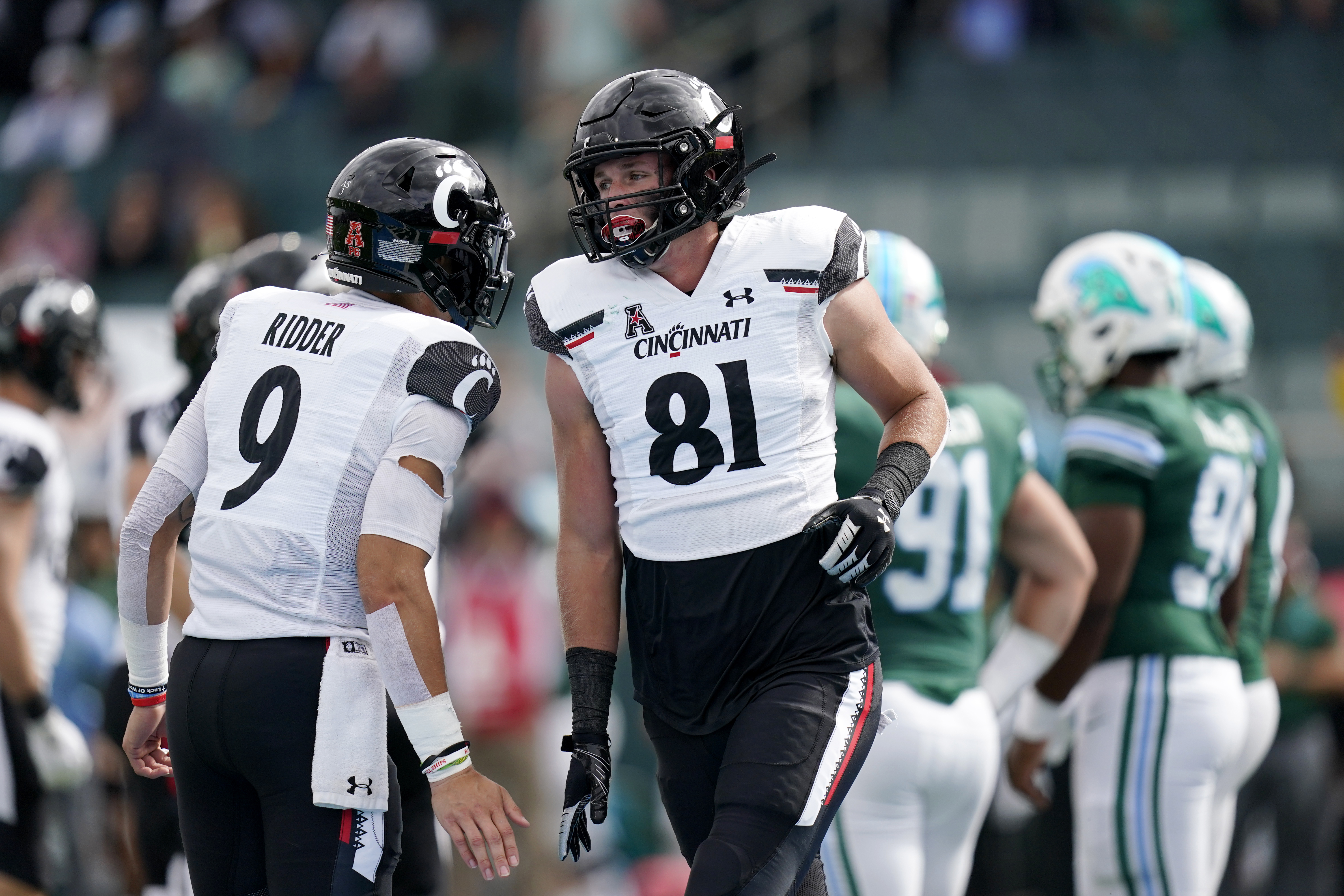 No. 21 Cincinnati to face SMU near the Bearcats' CFP site