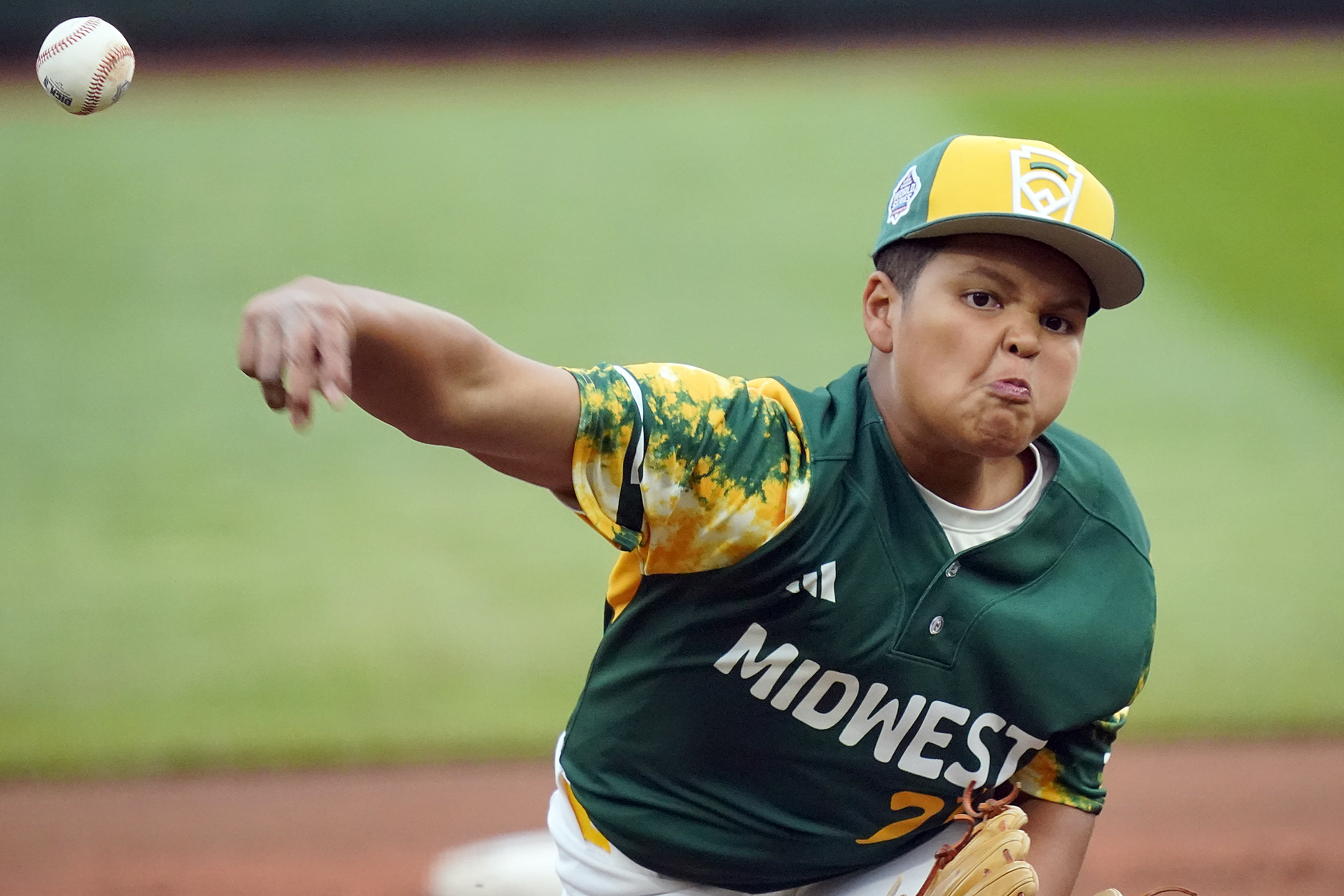 Henderson moves on in Little League World Series, defeat North Dakota 7-1