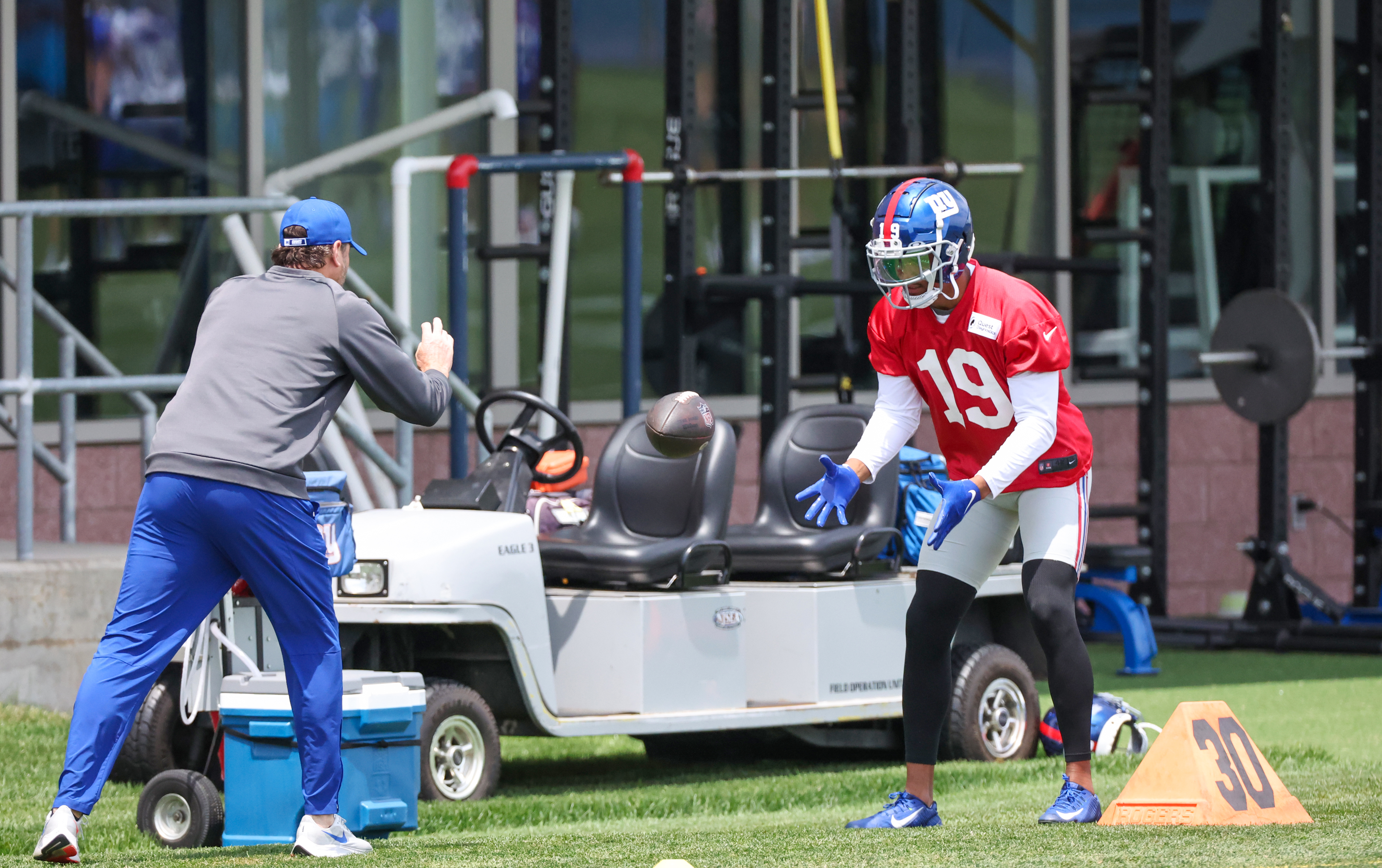 Rookie Daniel Bellinger, Niko Lalos highlight OTA No. 9