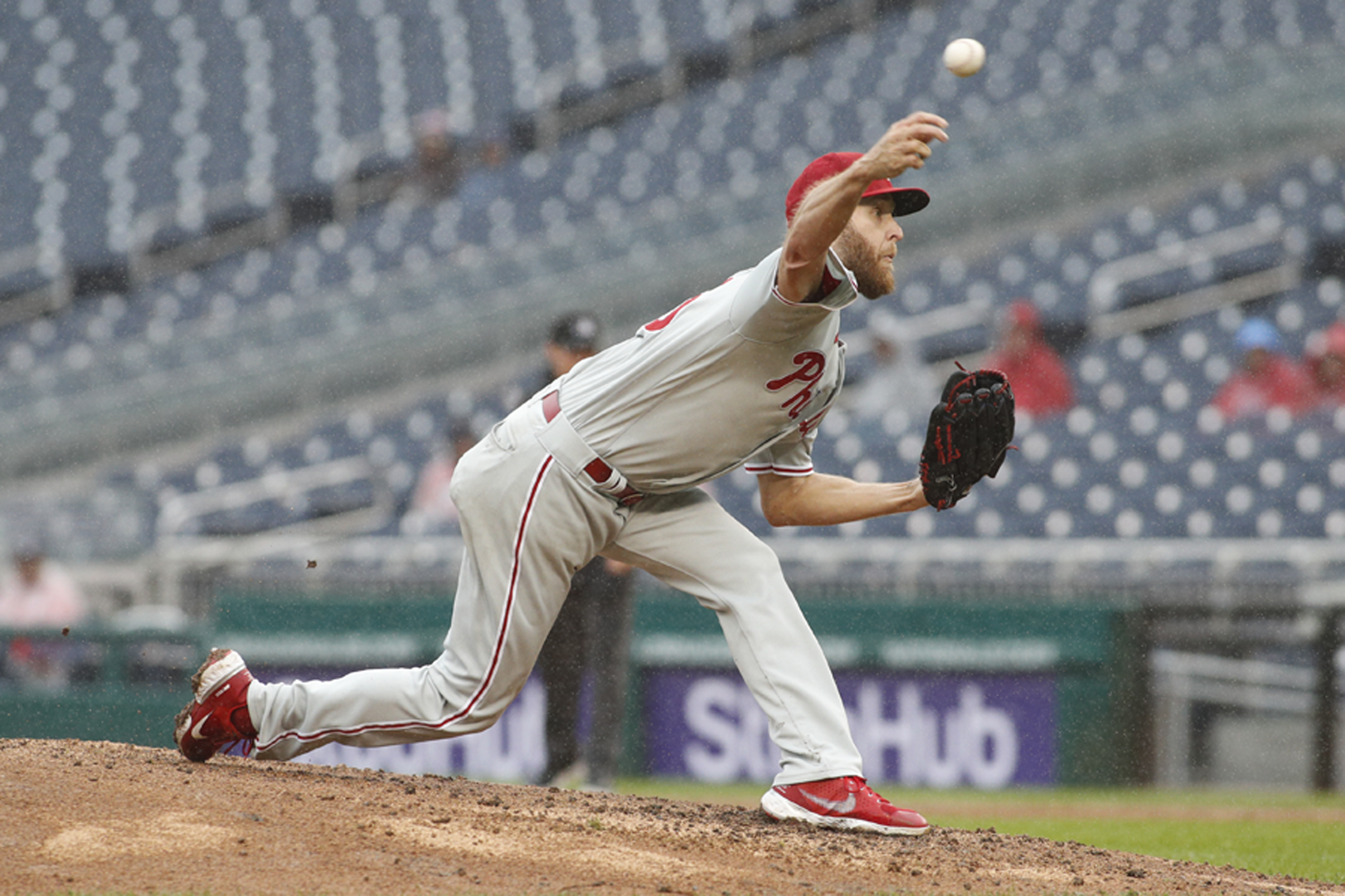 Photos of the Phillies rainy game against the Nationals