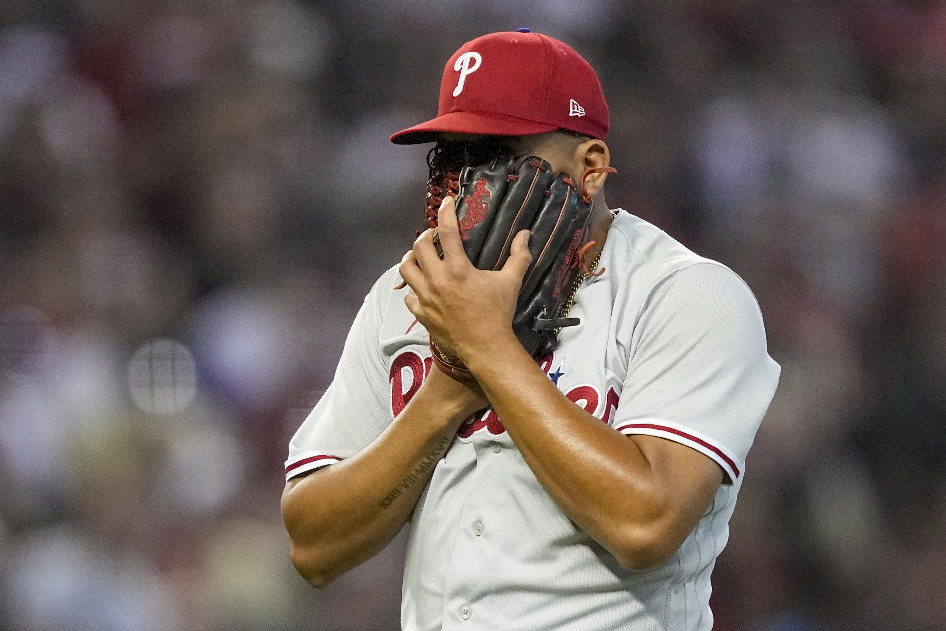 What time does Game 4 of Phillies at D-backs NLCS start? details