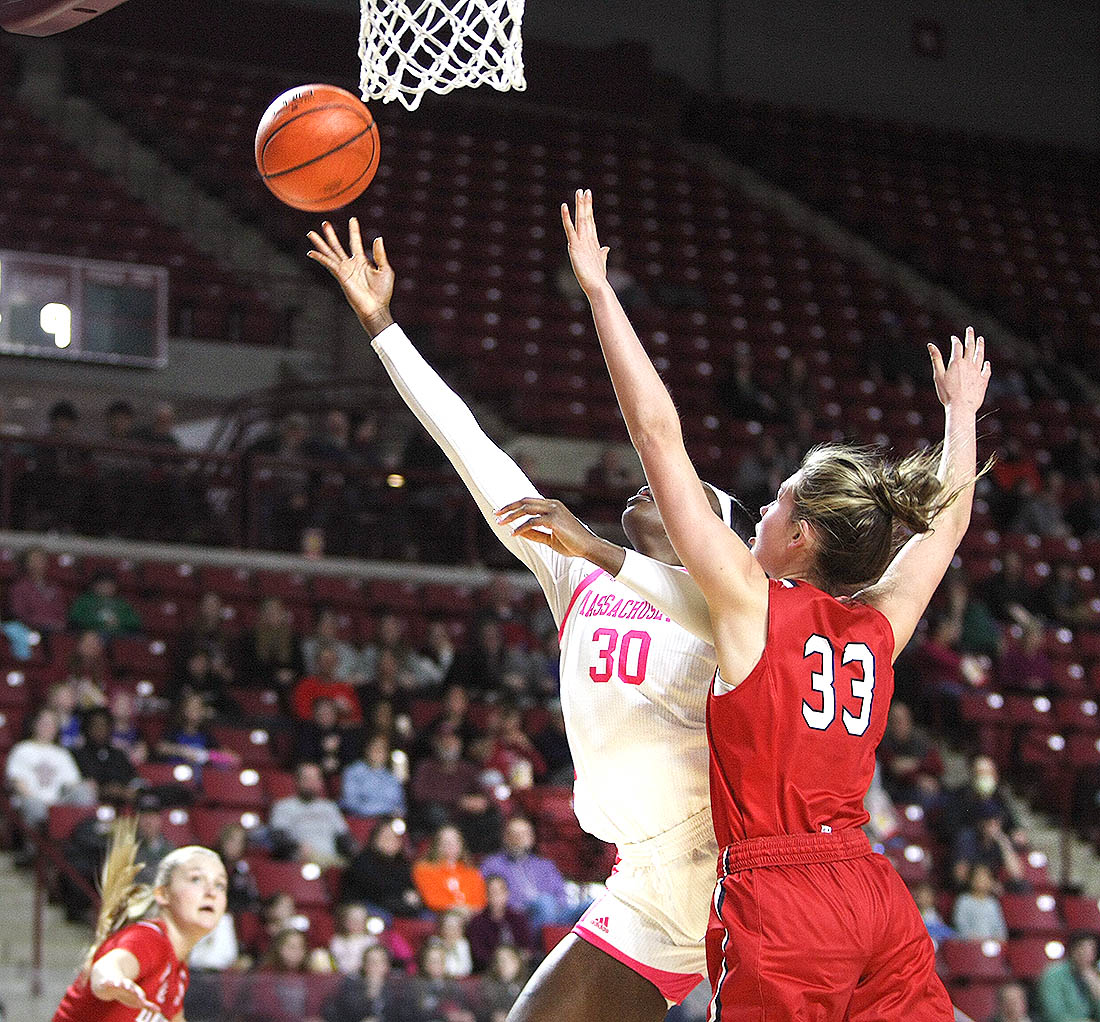 UMass Women's Basketball vs Davidson 2/19/23 - masslive.com