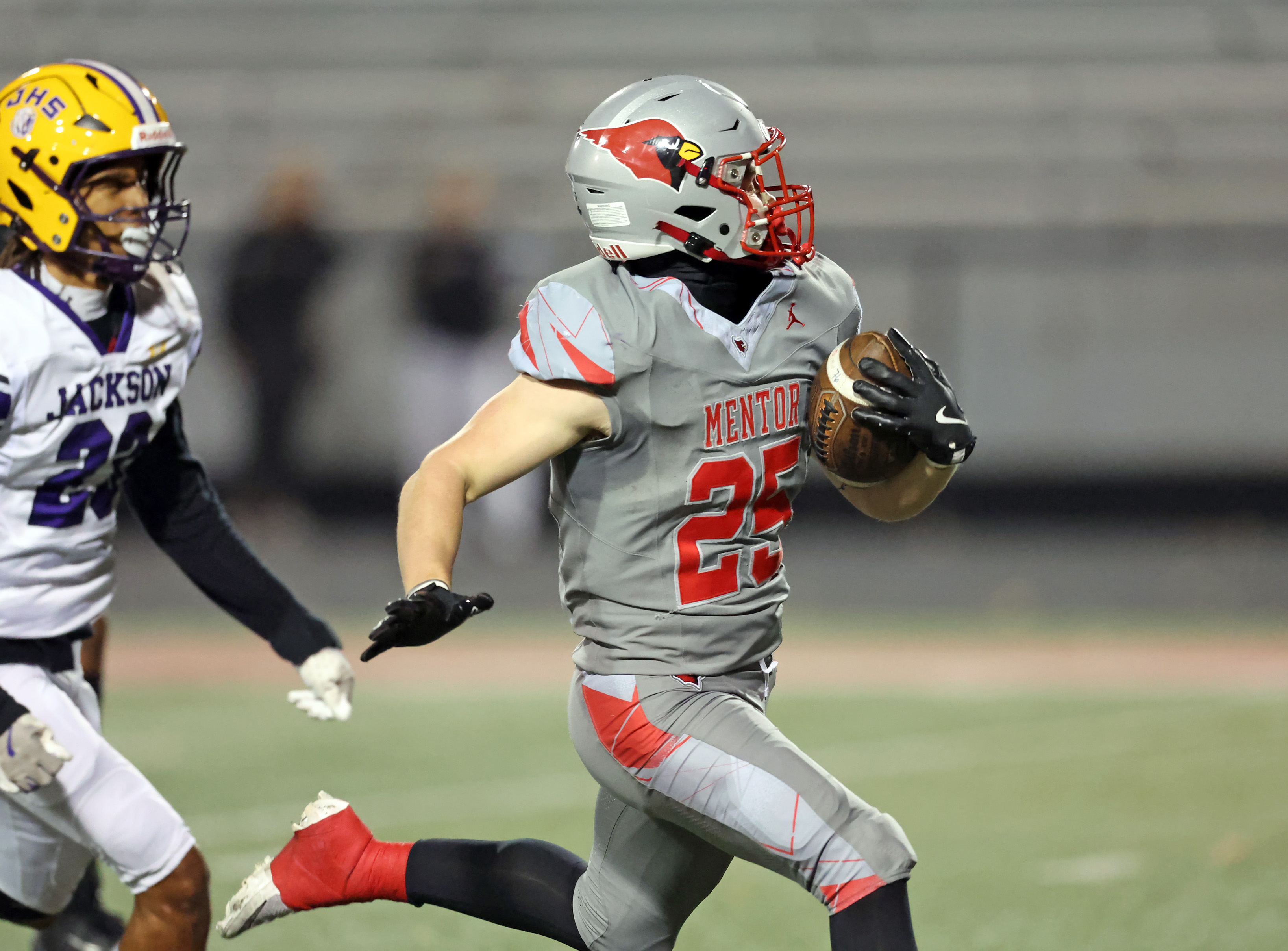 Mentor vs. Massillon Jackson in the OHSAA regional quarterfinals ...