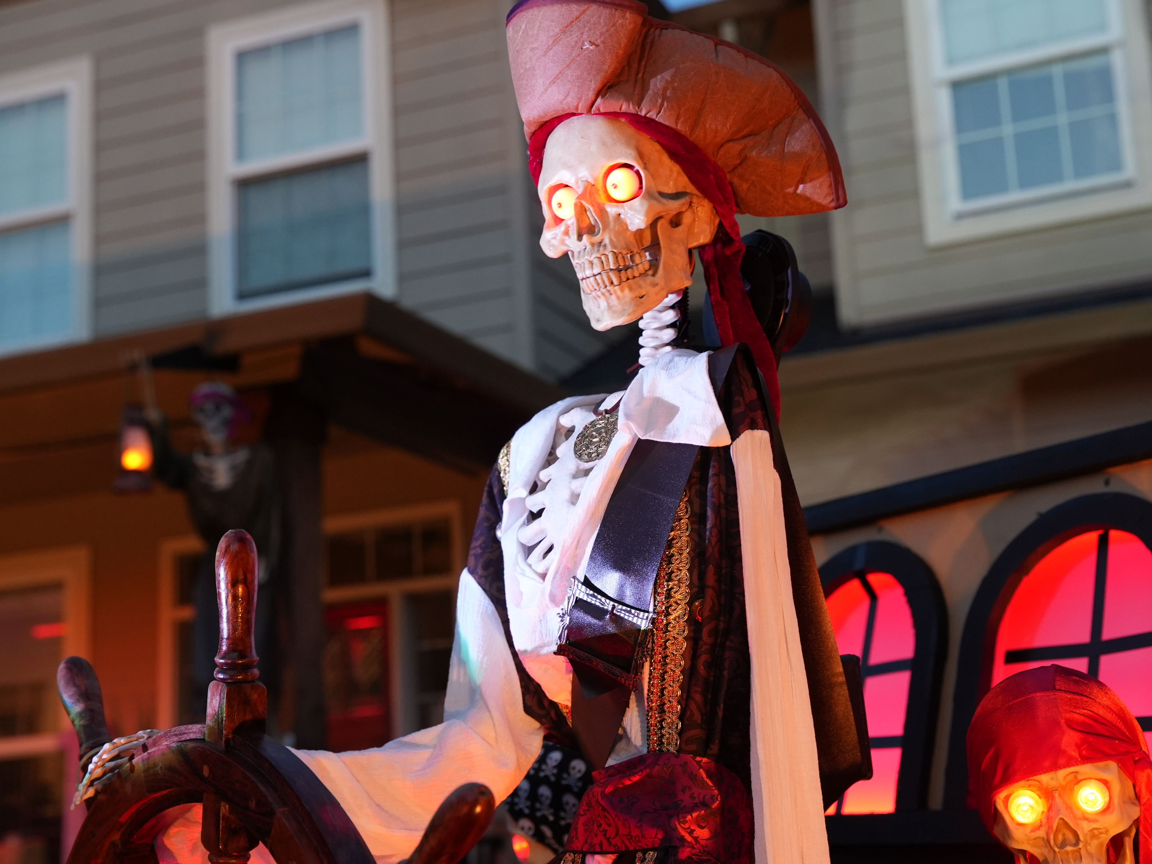 Pirates of Pinehurst brings a Disney-inspired, interactive Halloween  experience to Sherwood 