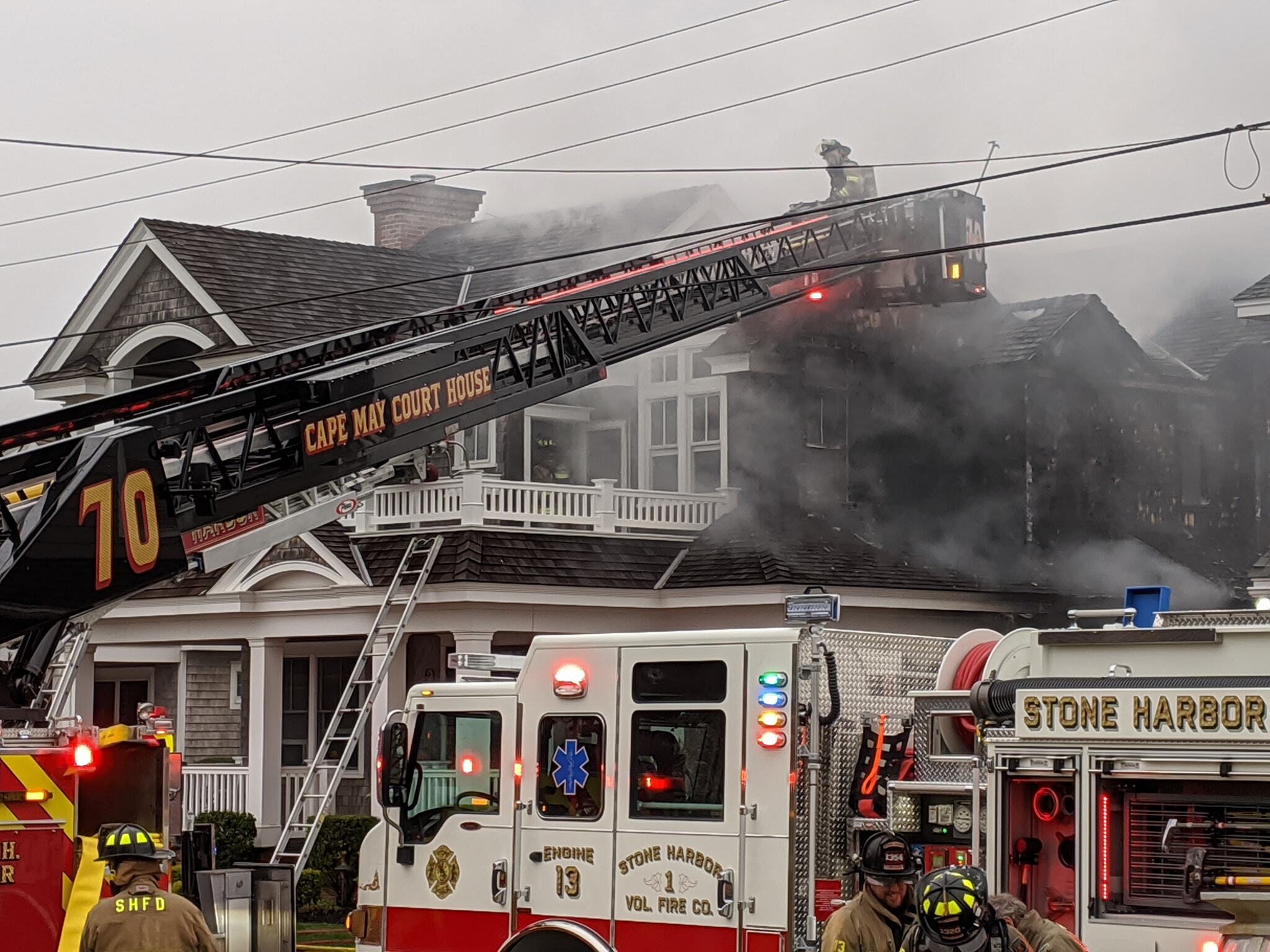 St. Paul firefighters battle morning fire