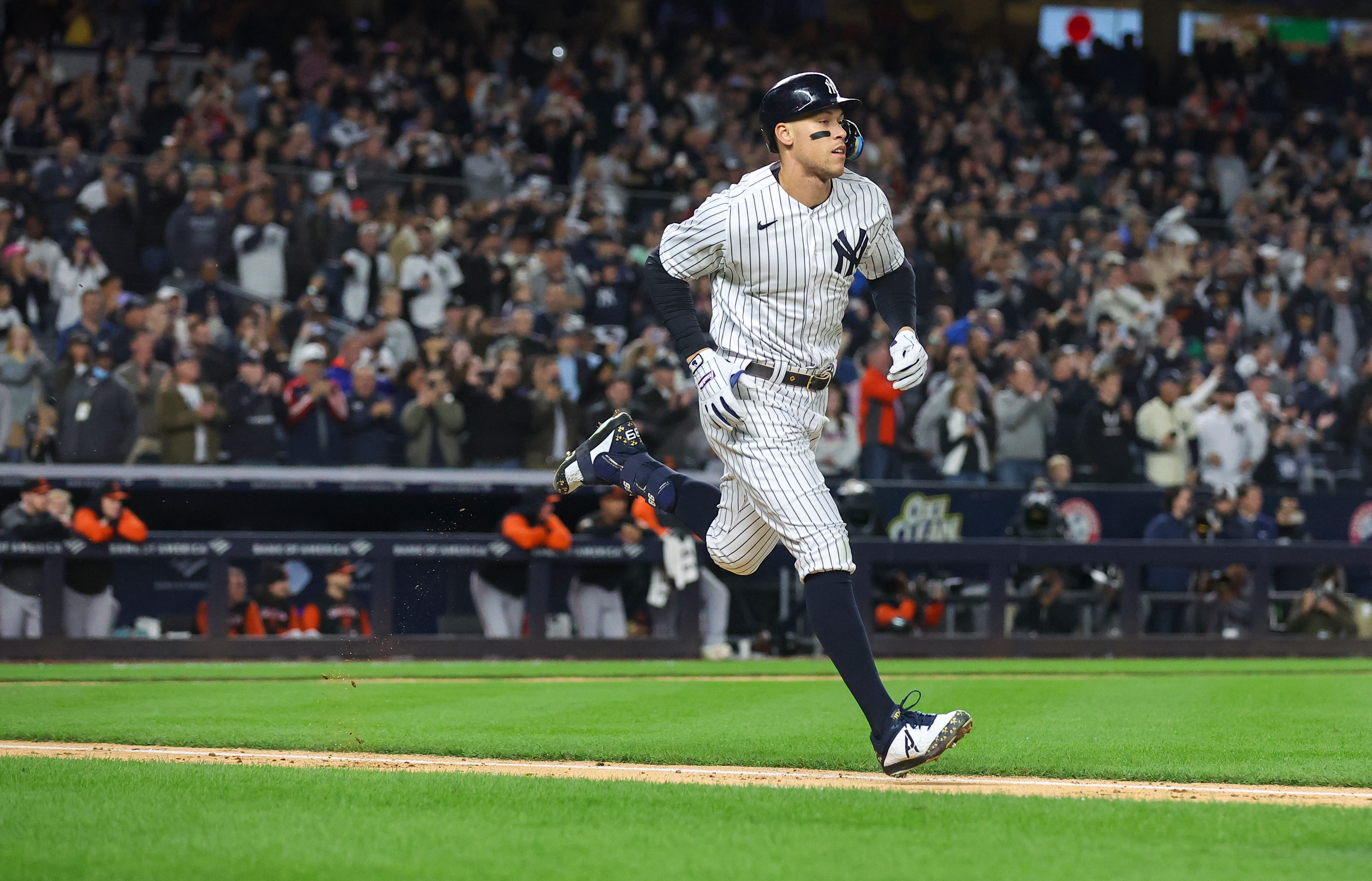 Son of Roger Maris offers advice to Yankees' Aaron Judge