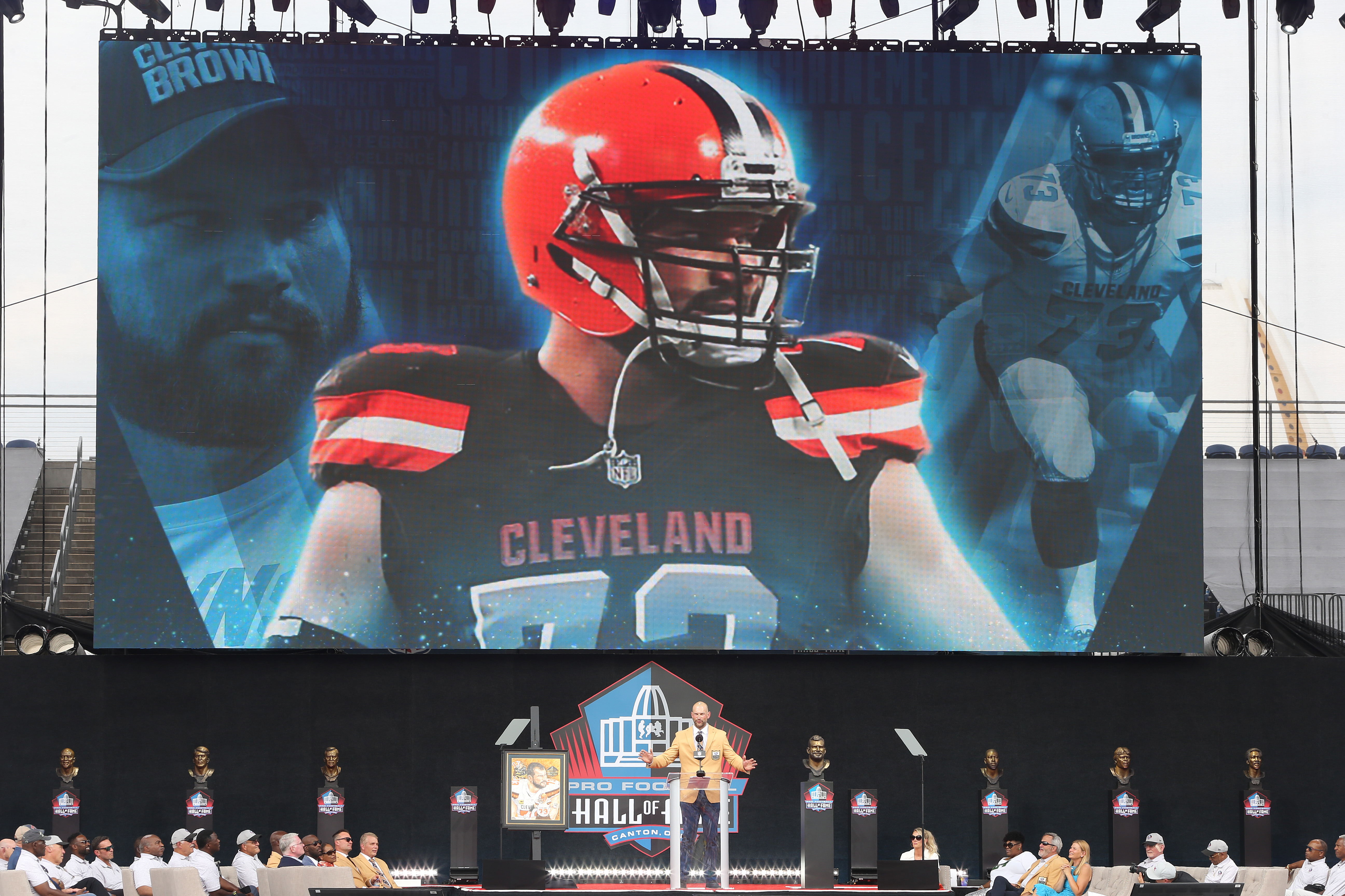 Cleveland Browns teammates, coaches happy to see Joe Thomas get enshrined  into Ring of Honor