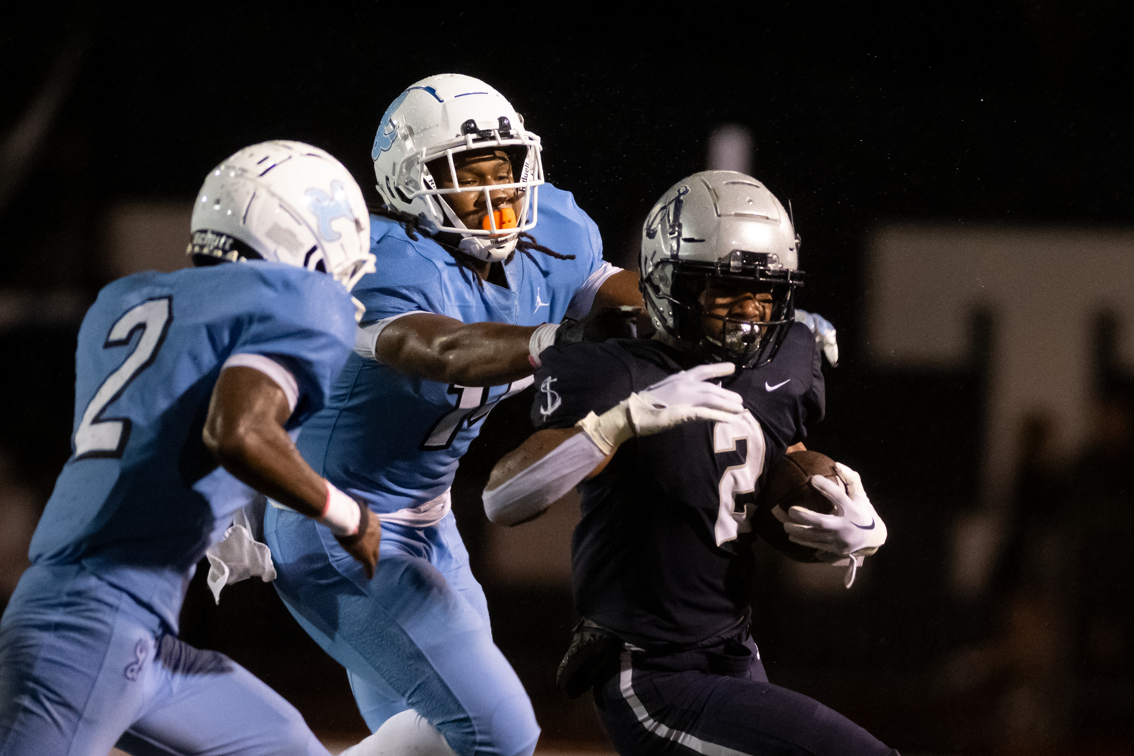 Lake Ridge Pacers Oregon high school football: Lake Oswego Lakers vs Lakeridge Pacers ...