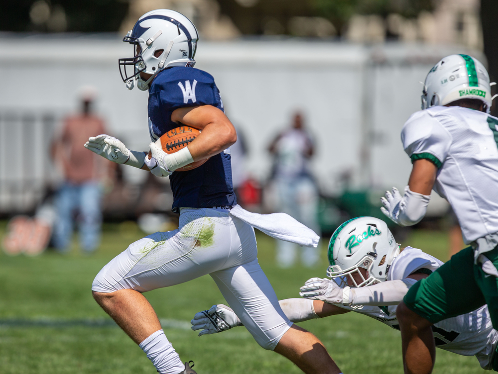 Wyomissing earns comfortable win over Octorara in high school football on  Senior Day