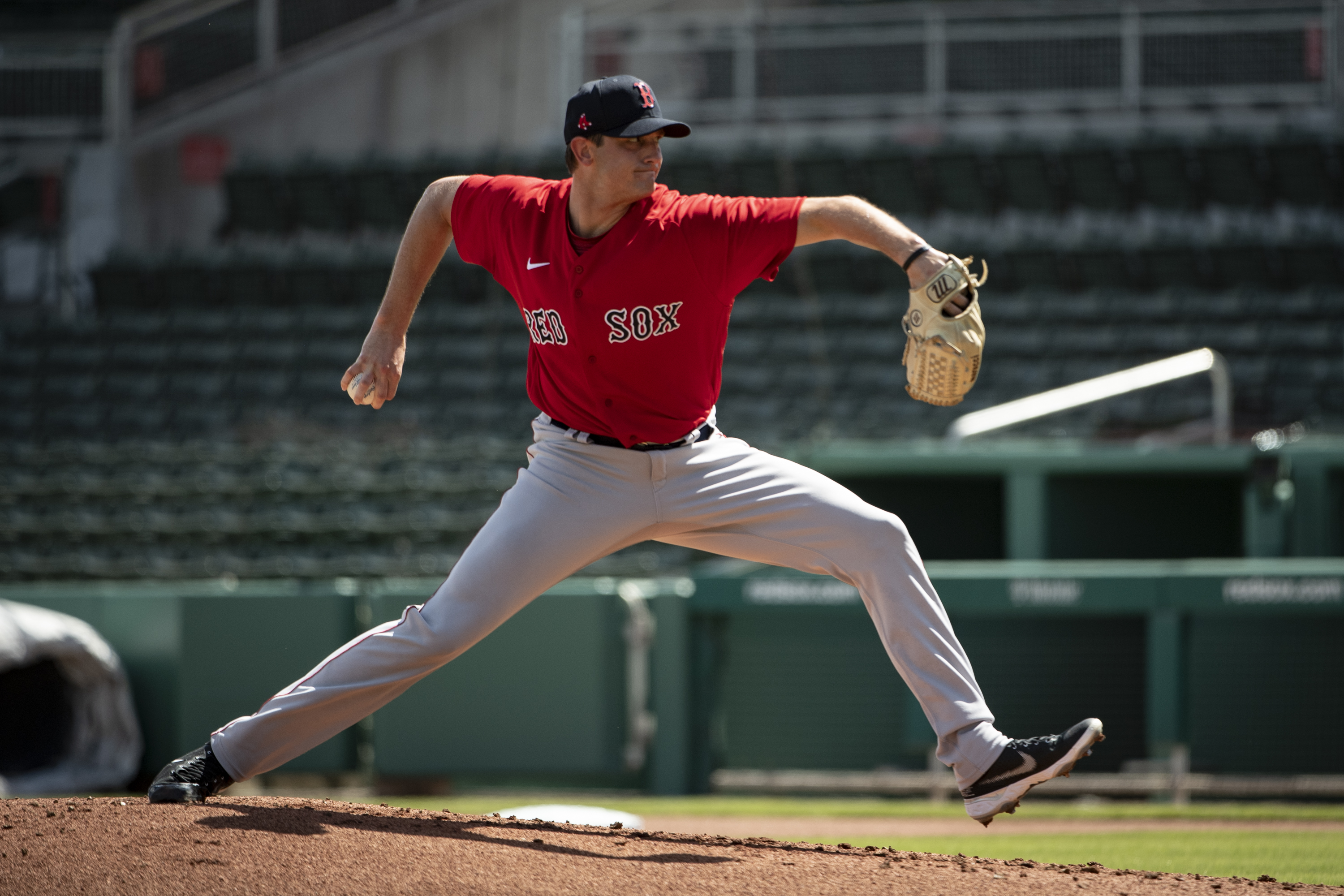 Ex-Yankees pitchers impress at Red Sox spring training 