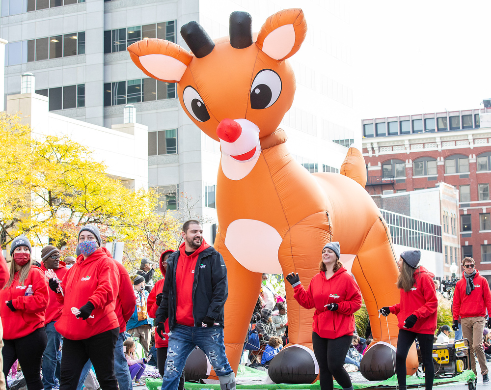 Scenes from the Harrisburg Holiday Parade