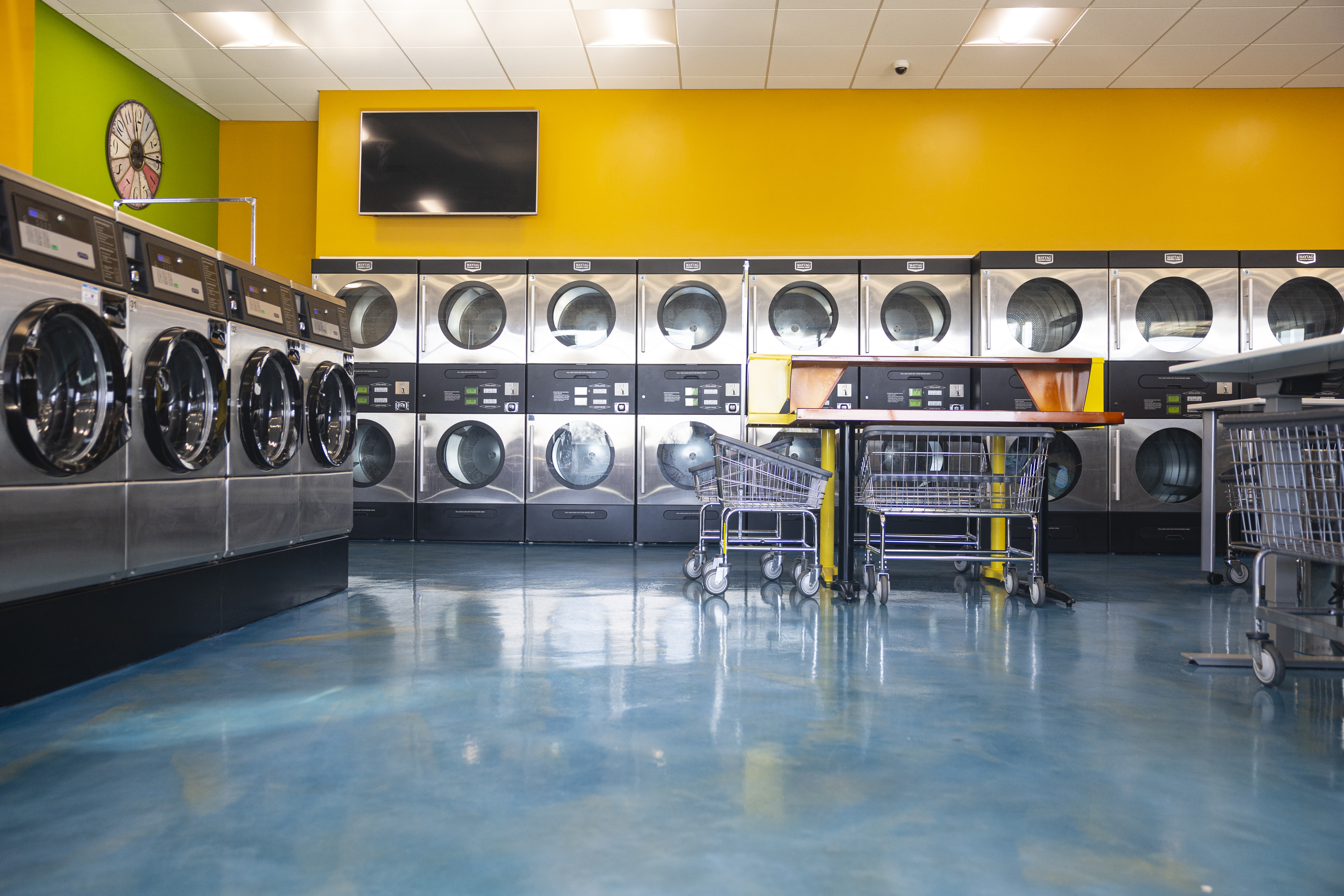 Grand Rapids area laundromat to offer beer wine in 2024 mlive