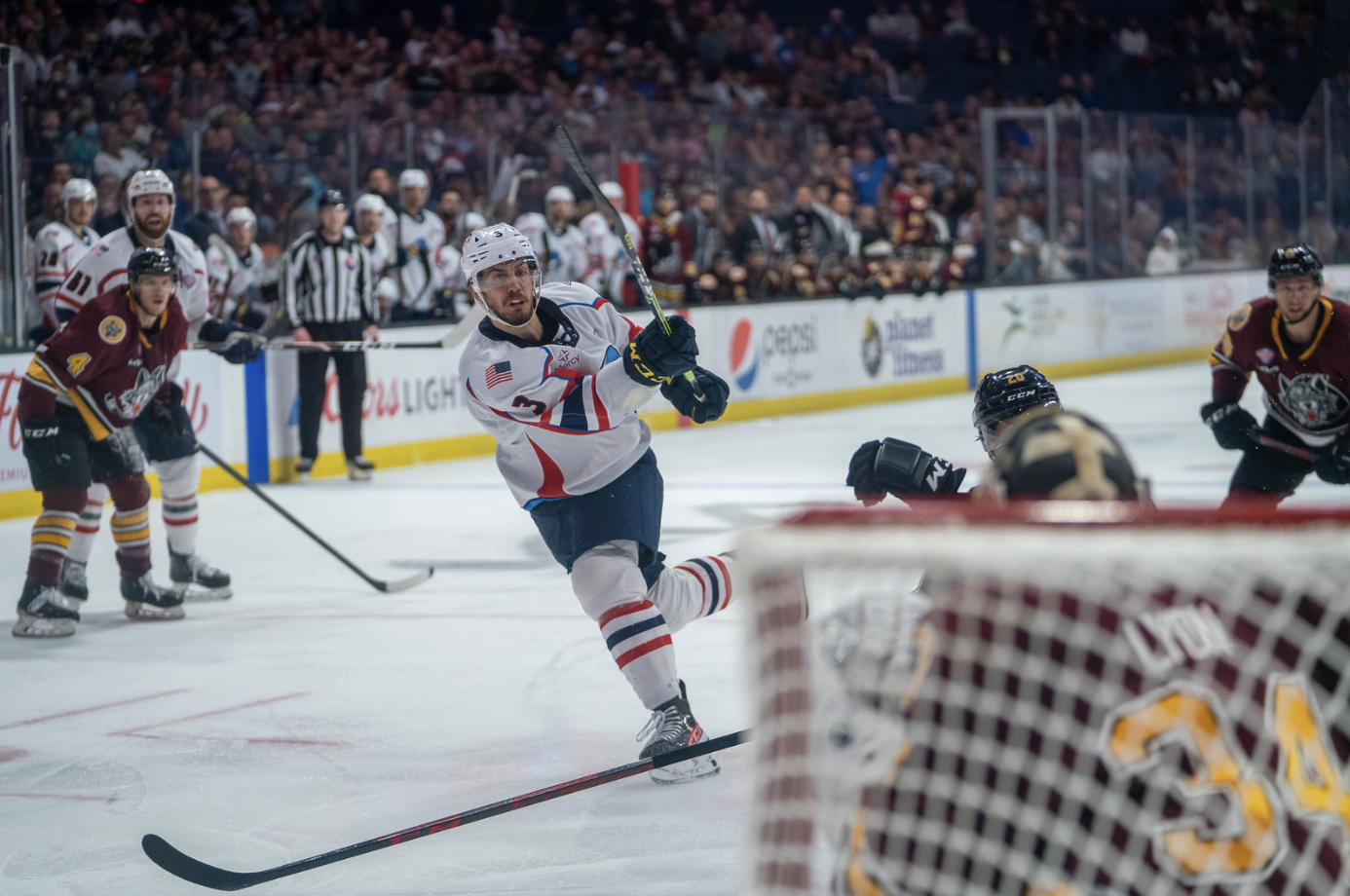 Alumnus scores dream job with St. Louis Blues - The Source