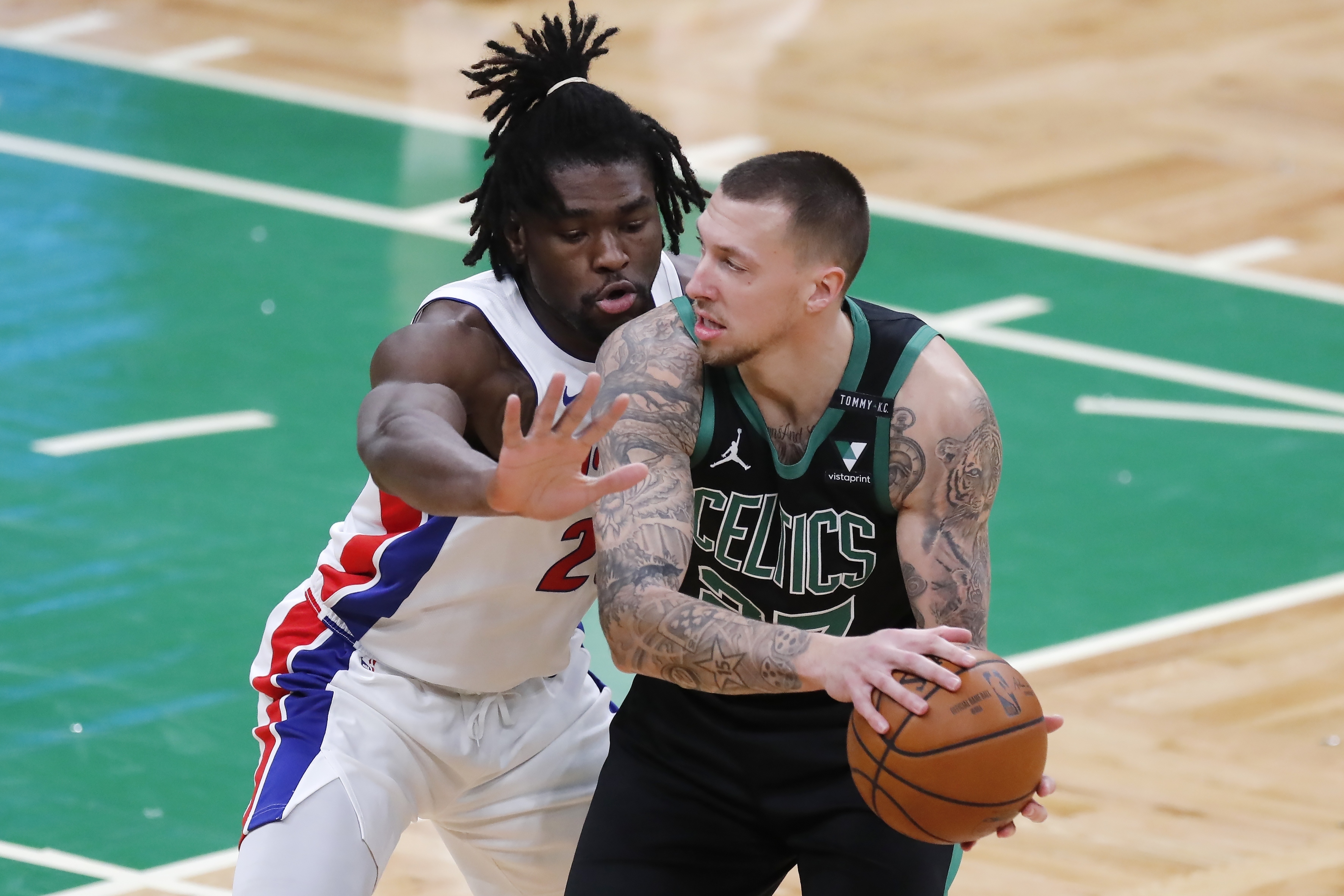 Saying goodbye to Daniel Theis following his trade to the Chicago