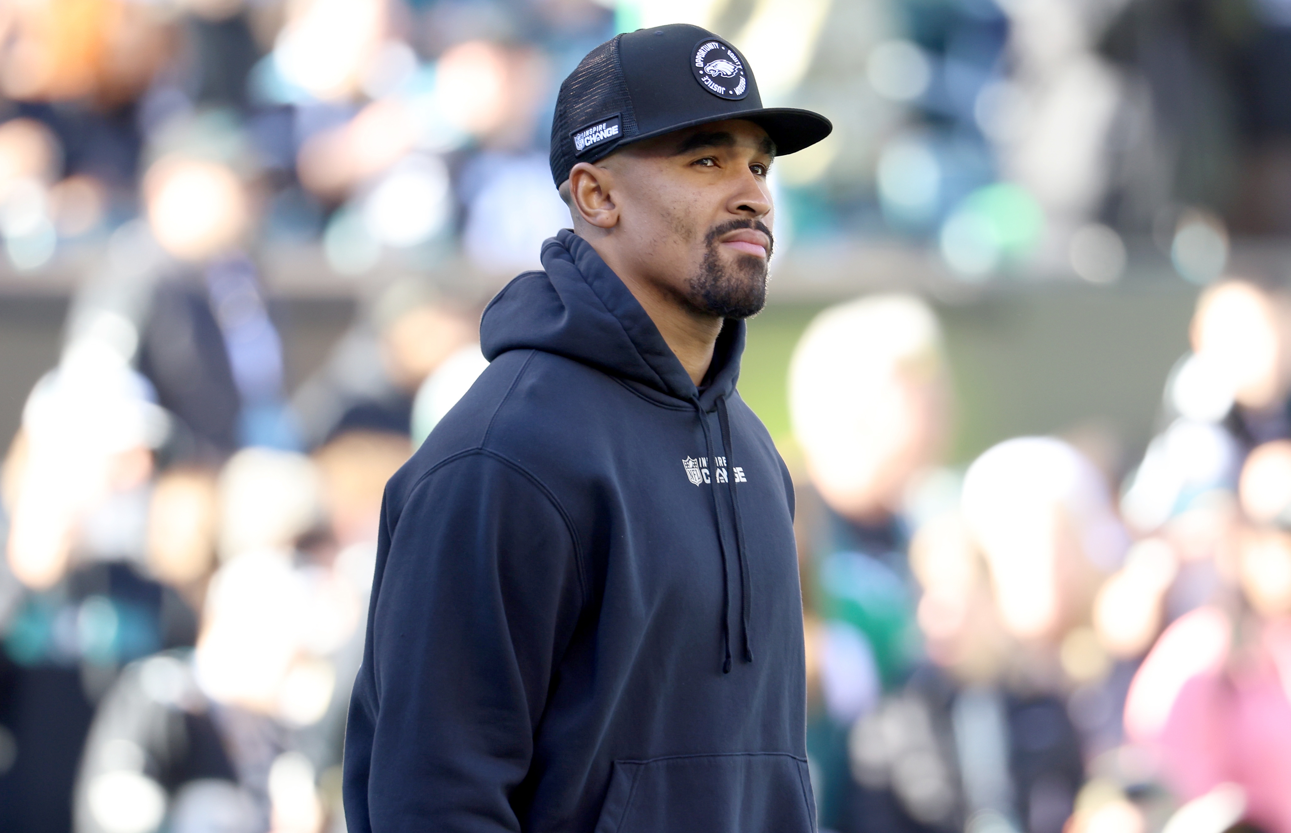 NFL execs say Eagles' Jalen Hurts will take one for the team - nj.com