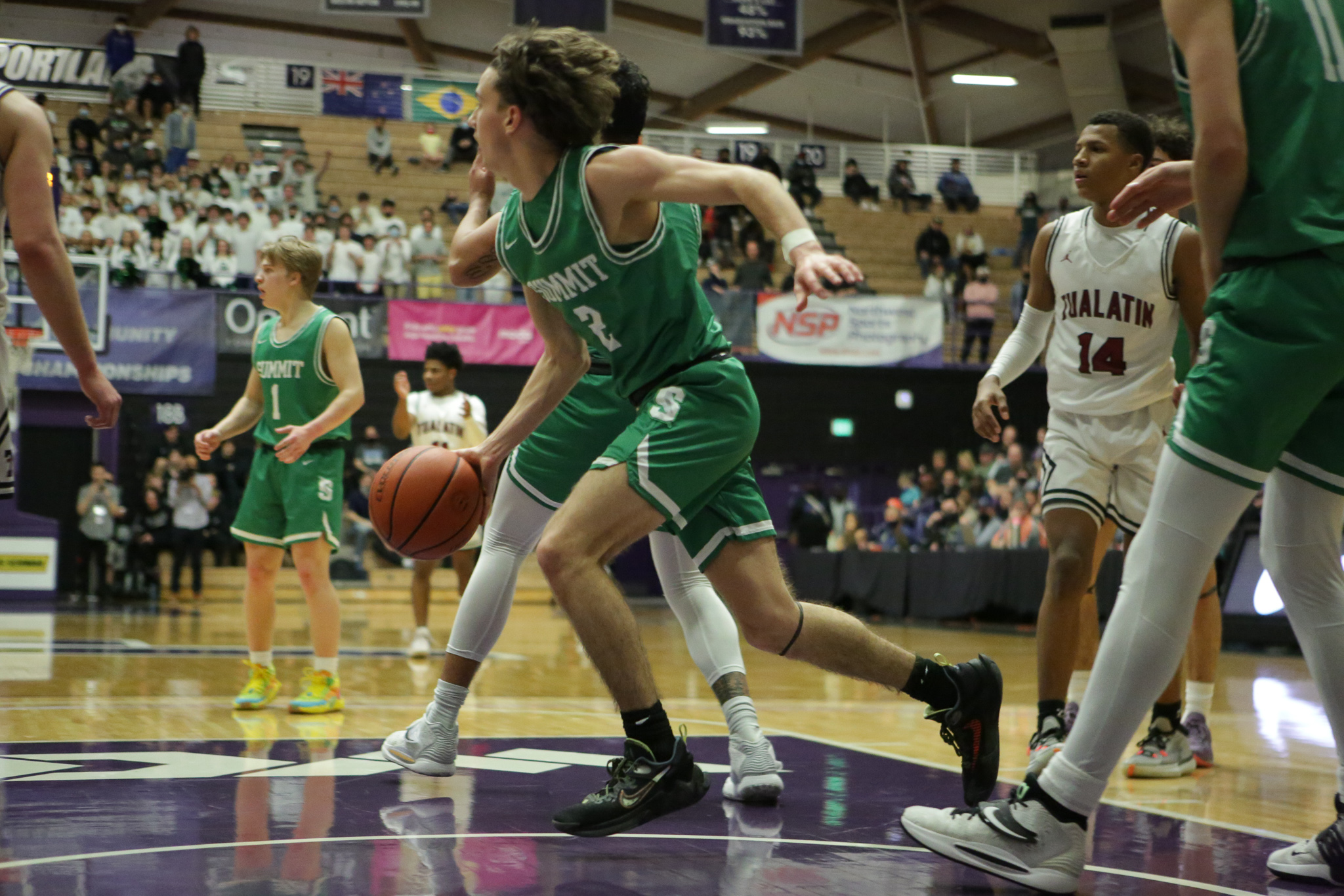 OSAA 6A boys basketball Tualatin vs West Linn