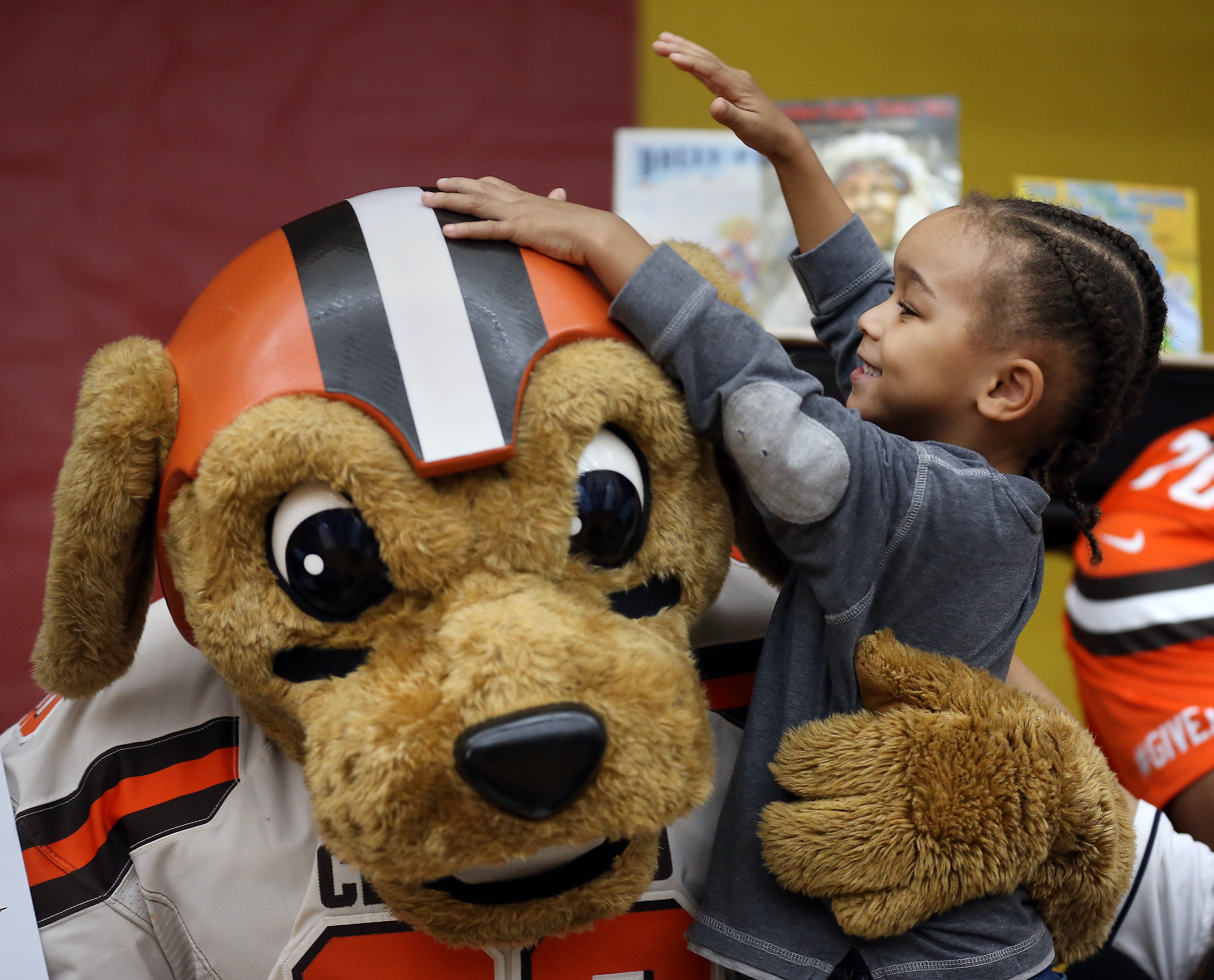 Read Across America Day celebrated with Cleveland Browns donation