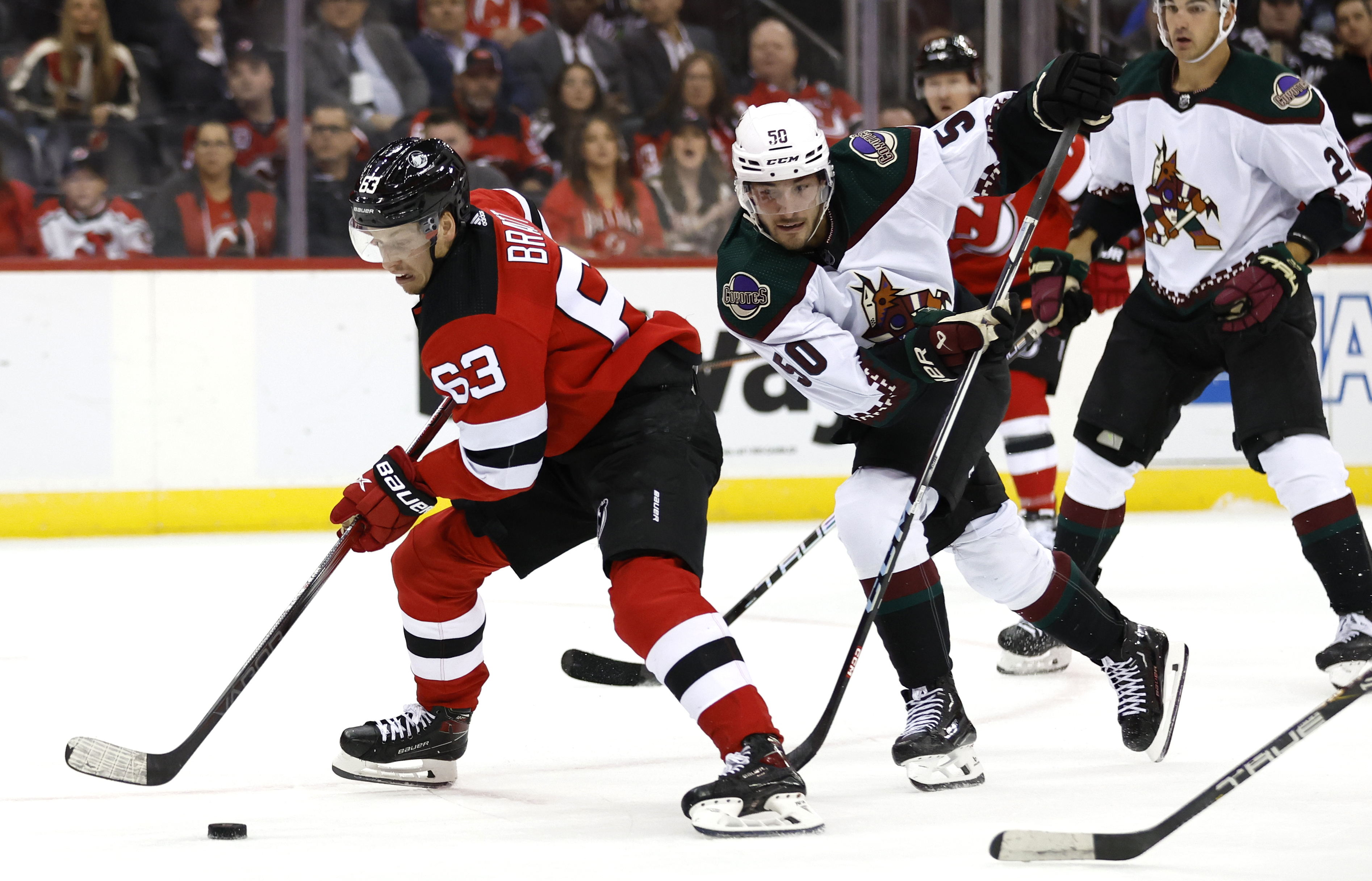 Another slow start dooms Devils in 4-3 shootout loss to Coyotes