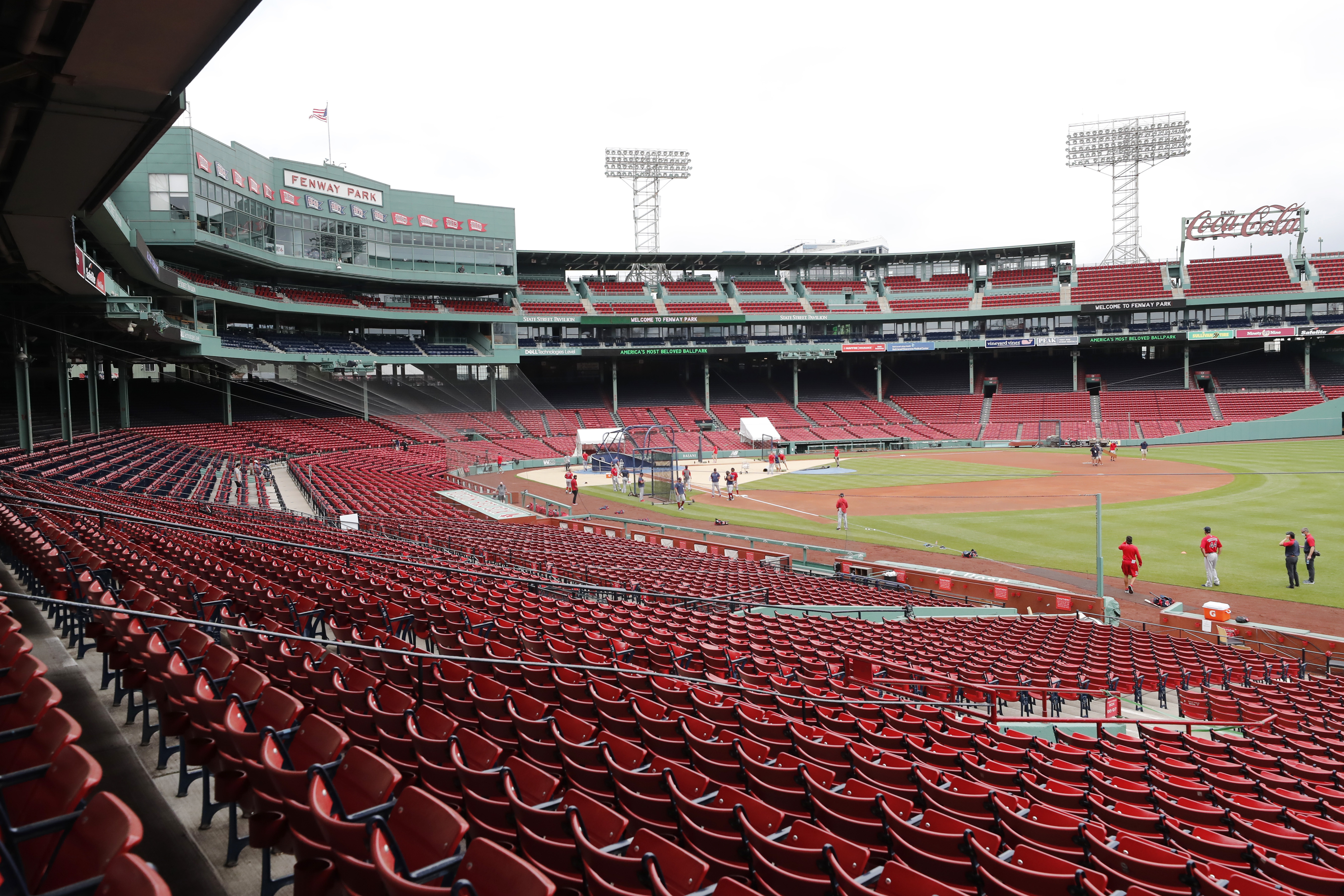 Red Sox keeping 7:10 p.m. as standard start time for Fenway Park