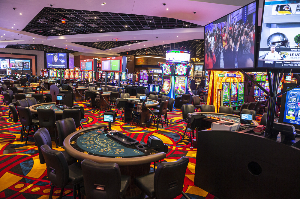 Take a look inside Penn National Gaming&#39;s newest casino - pennlive.com