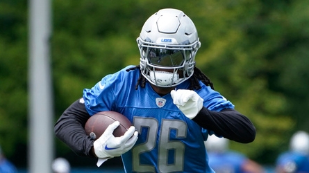 Jahmyr Gibbs on standby for bigger role with Detroit Lions 