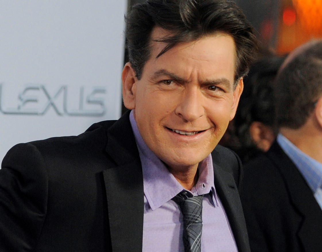 Charlie Sheen to hang out with 'Major League' fans at MGM Northfield racino