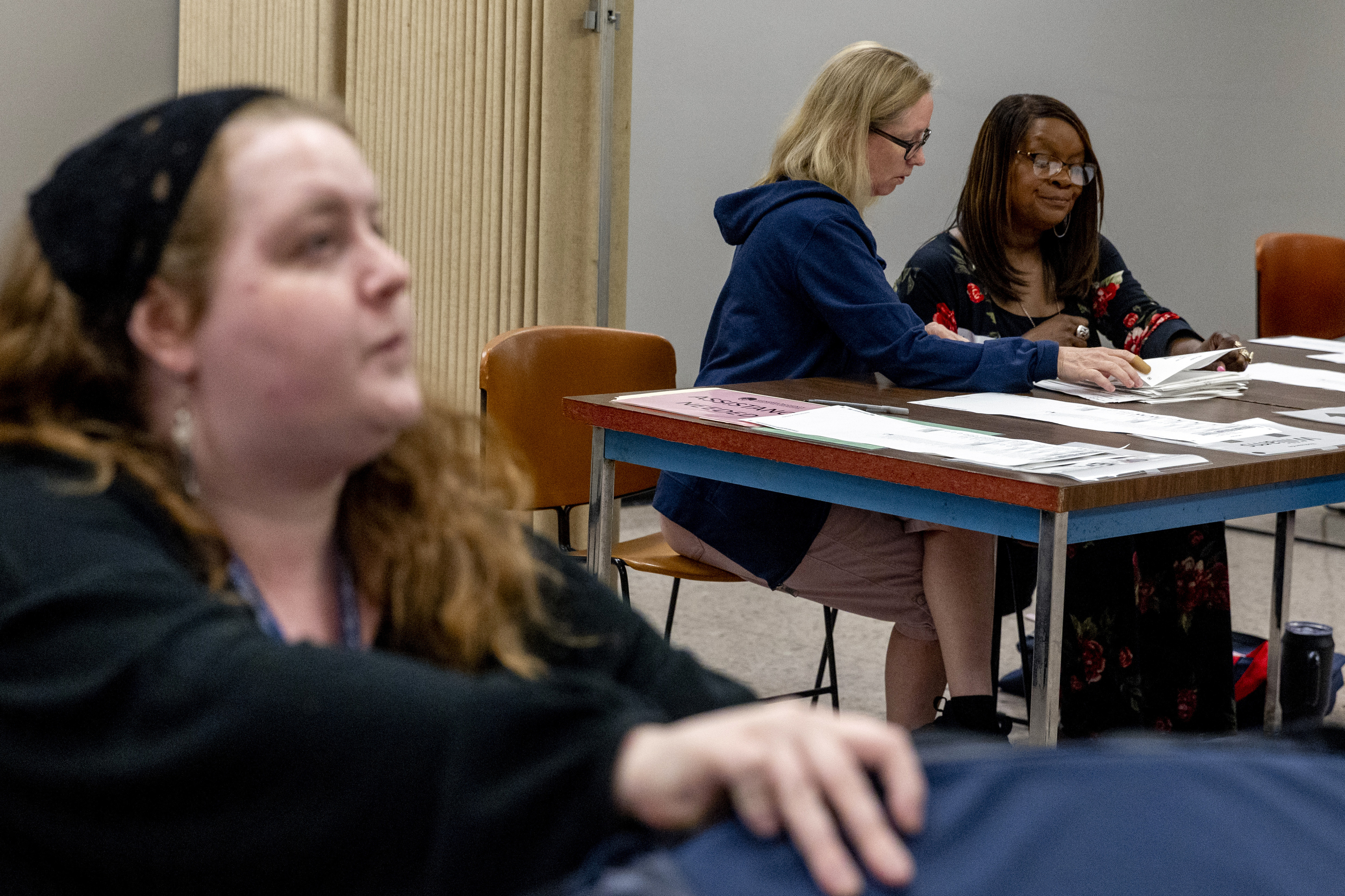 Election workers recount votes for two Genesee County ballots - mlive.com