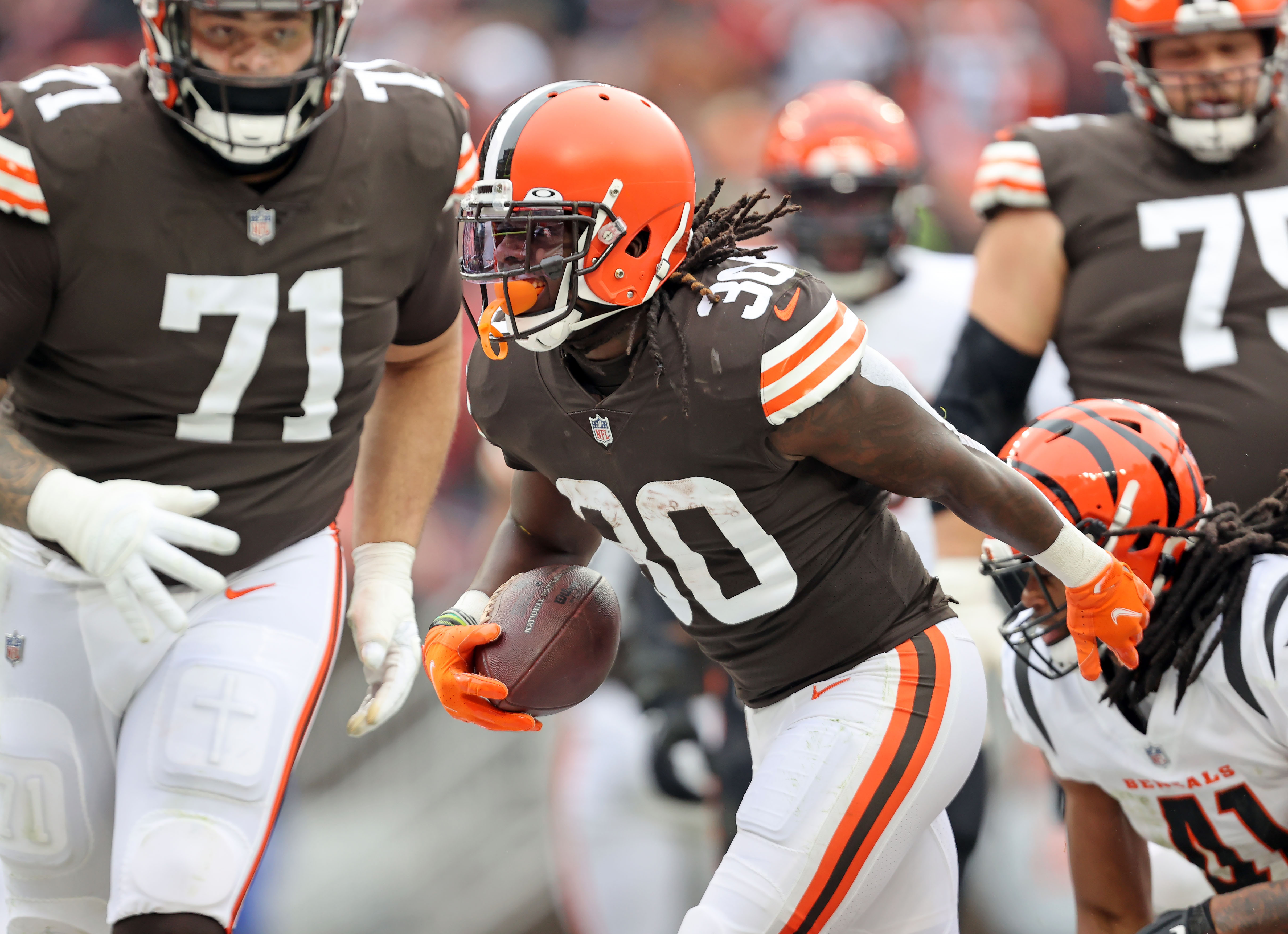 Cleveland Browns running back D'Ernest Johnson vs. Cincinnati Bengals,  January 9, 2022 