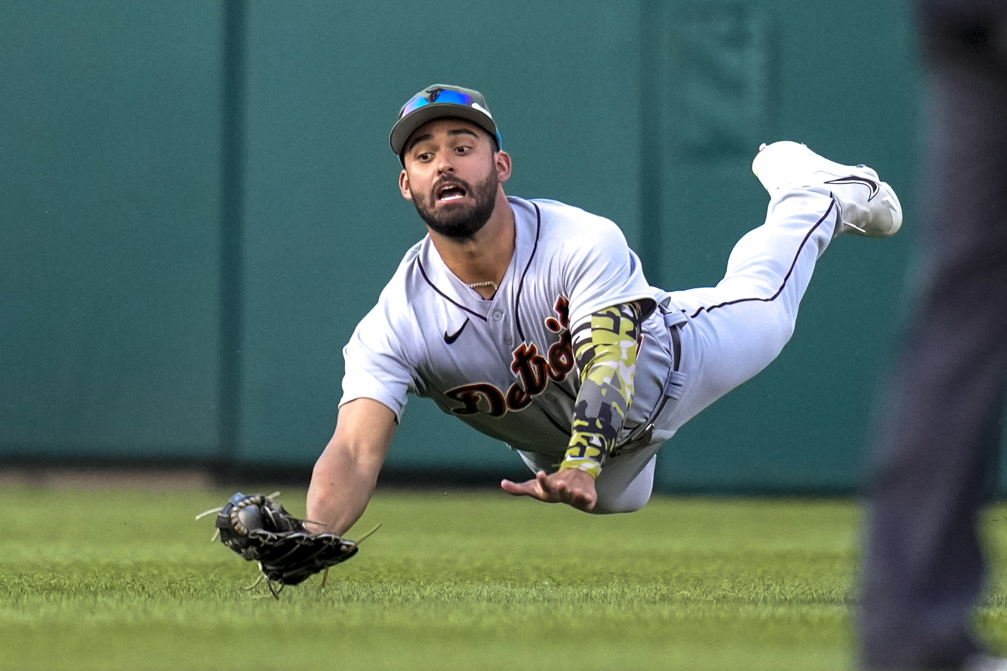 3 Replacement options for injured Detroit Tigers outfielder Riley