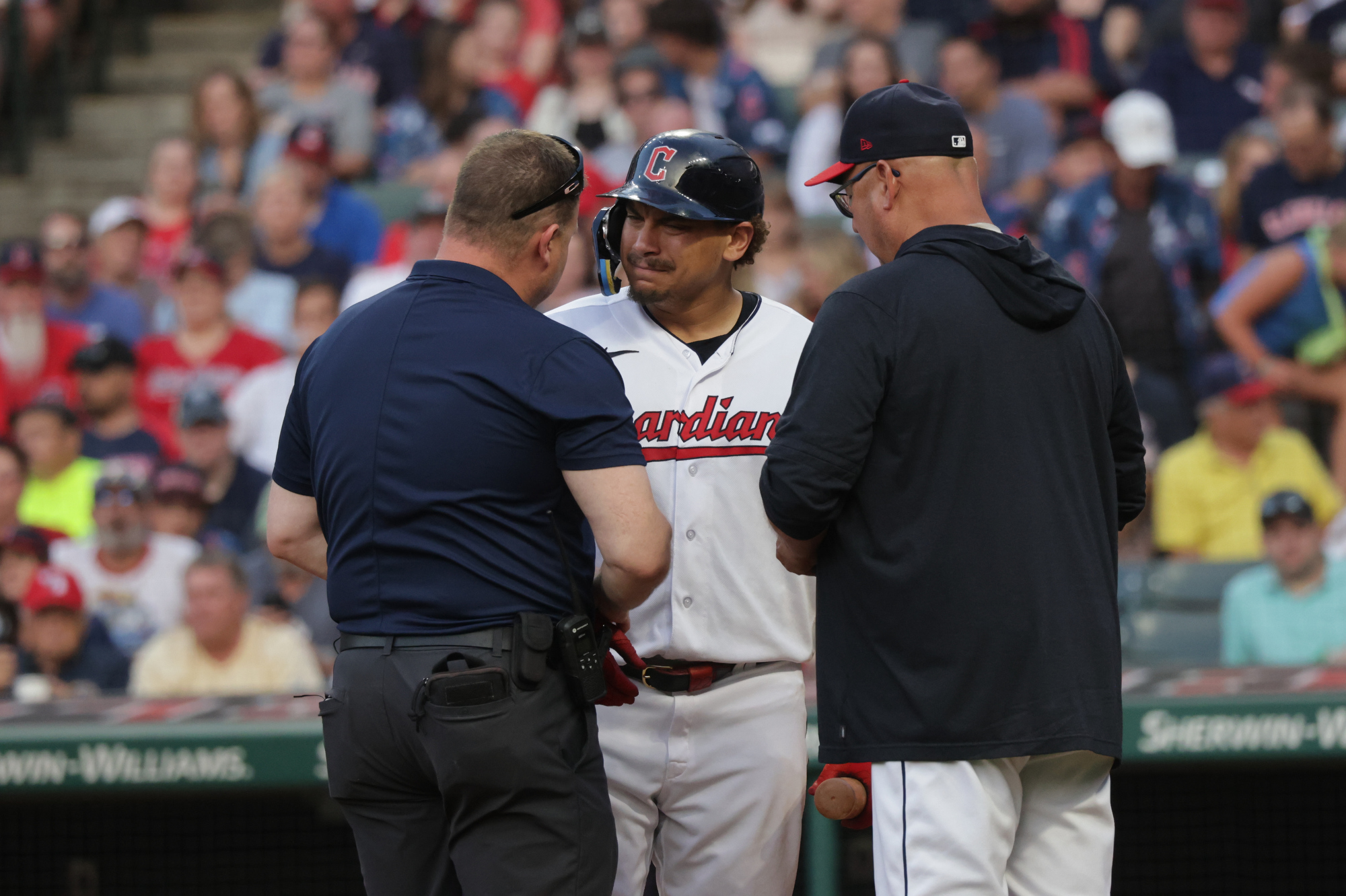 Guardians' Josh Naylor (wrist) out Tuesday, day-to-day - ESPN