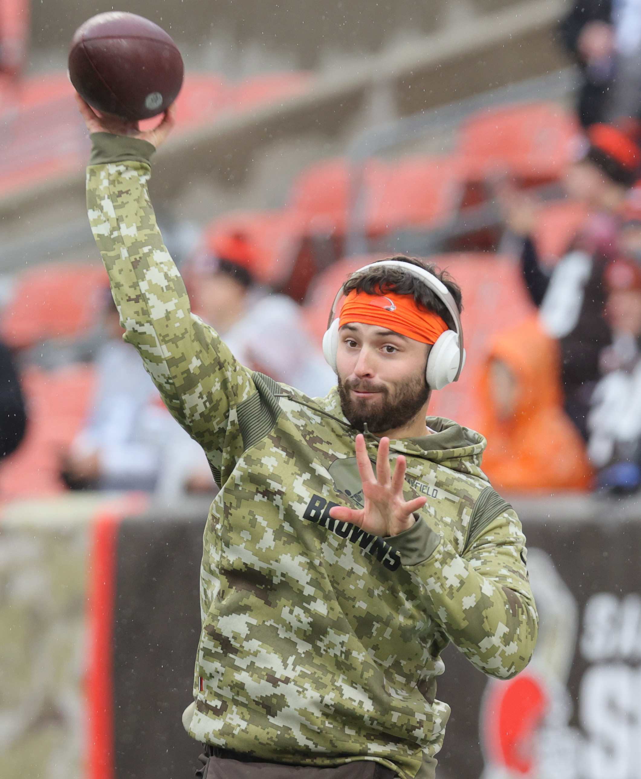 STS - Browns Baker Mayfield Game Worn Jersey - with sewn in hand warmer -  Worn on 11.21.21 in victory over Lions