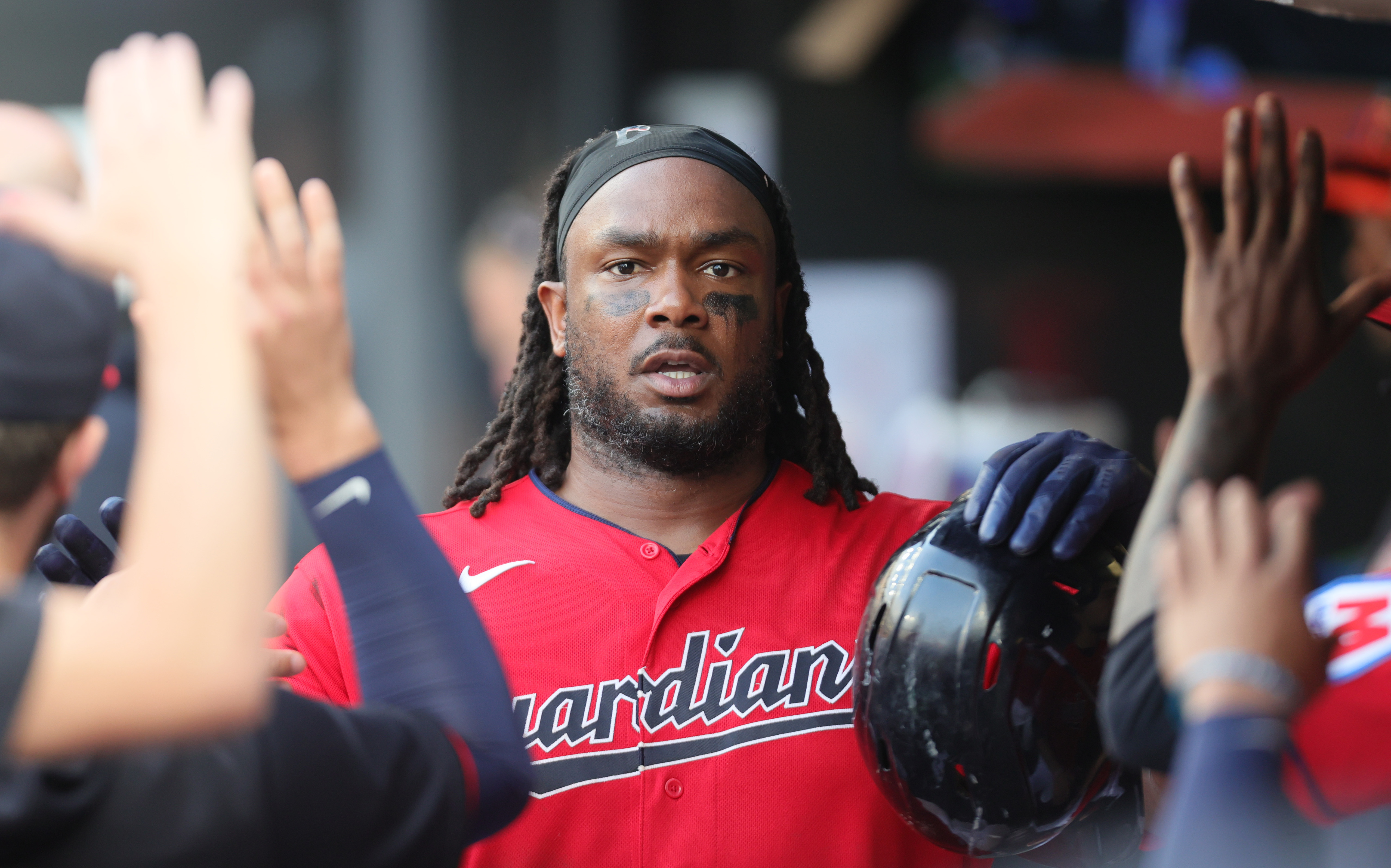 Guardians trade 1B Josh Bell to Miami for veteran infielder, former top  prospect 