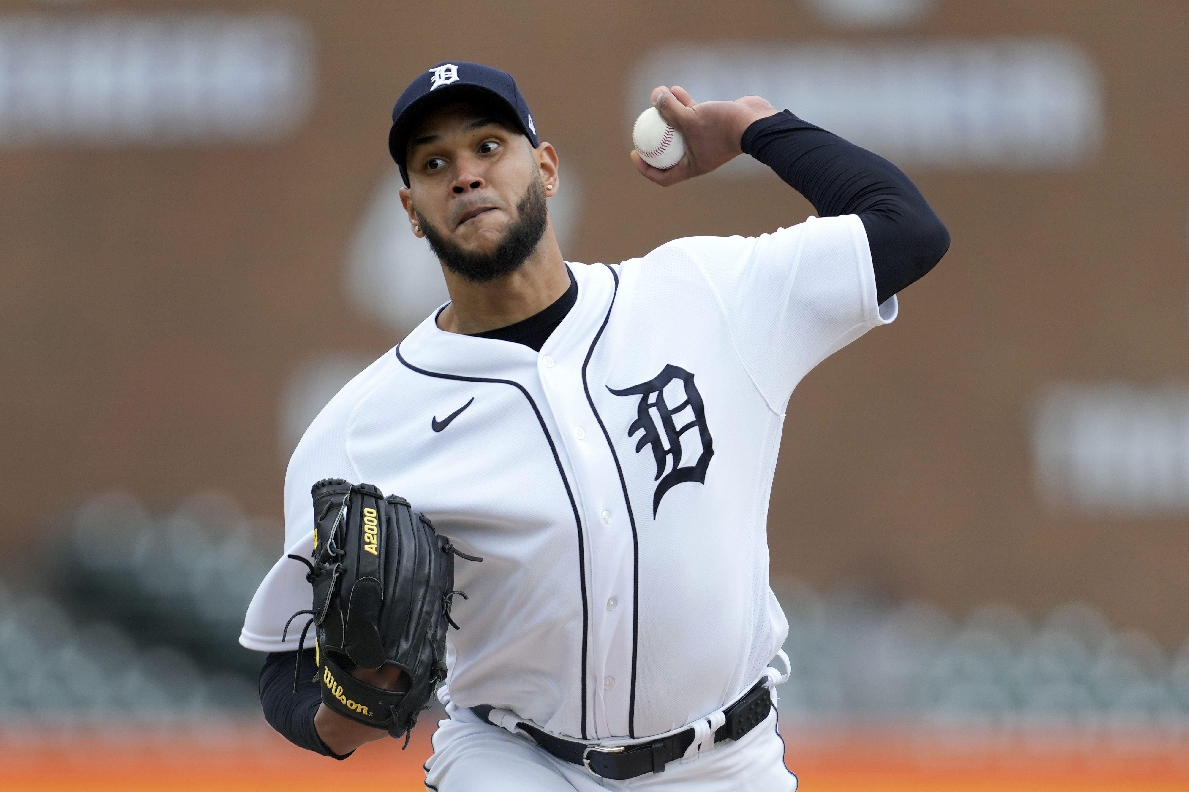 TIGERS　BASEBALL　2023 Cleveland Guardians vs. Detroit Tigers, April 18, 2023