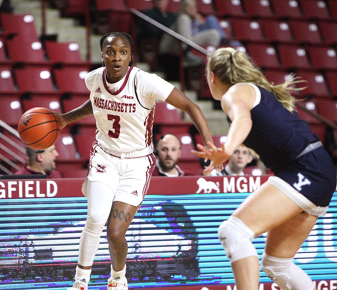 UMass Women's Basketball vs Yale 11/30/22 - masslive.com