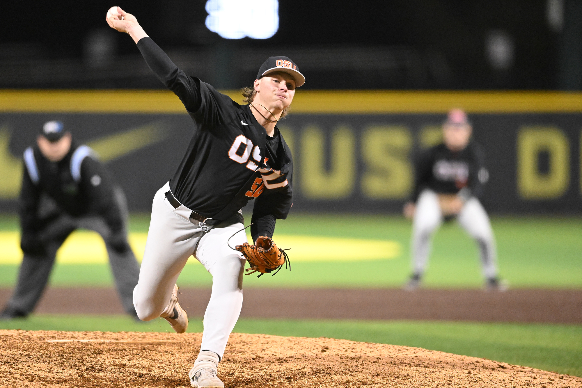 Record MLB Draft for Oregon State: Jake Pfennigs, DJ Carpenter selections  give Beavers 8 picks 