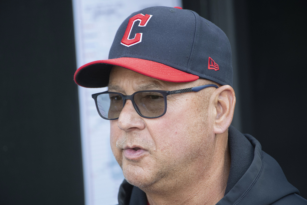 Guardians manager Francona honors Larry Doby's legacy by writing Hall of  Famer's number 14 on cap - Newsday