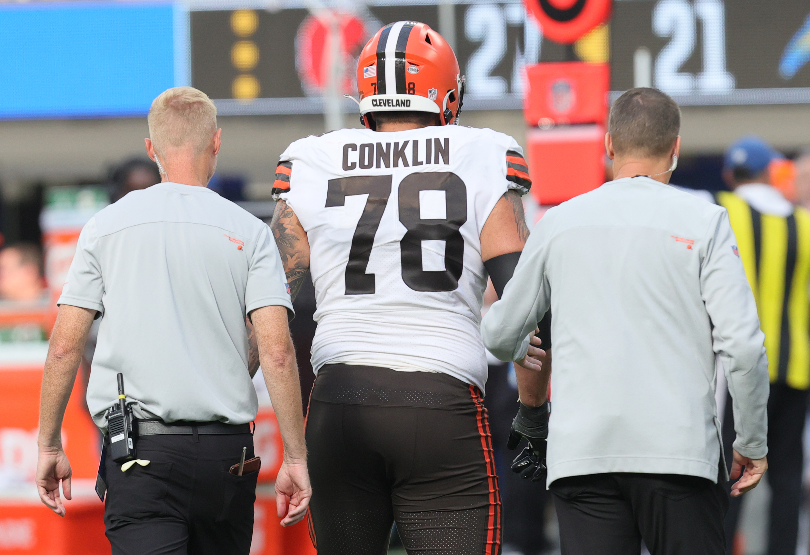 Cleveland Browns News and Rumors 11/29: Offense Stifled, Conklin